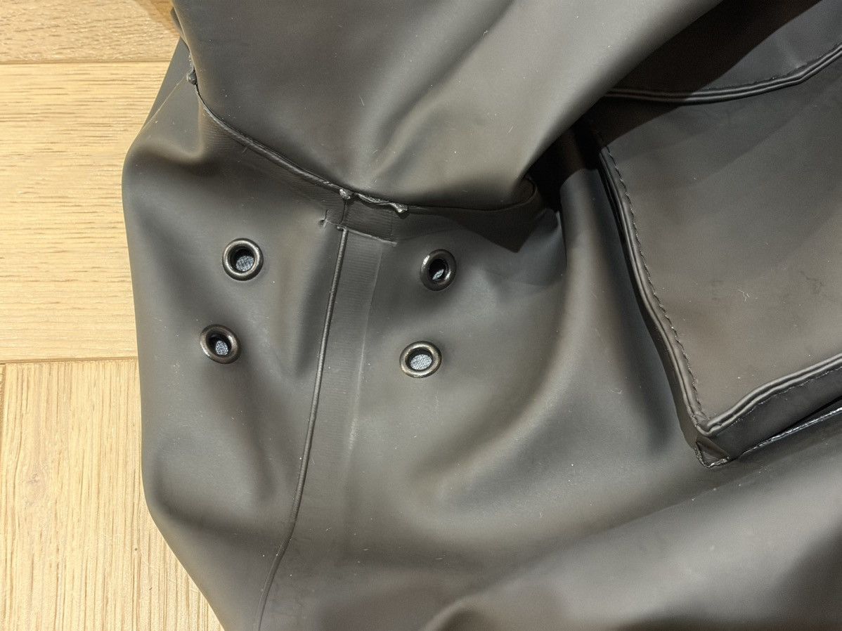 Stutterheim Bergshamra Rain Slicker Jacket in Black, Men's — image 3 of 6