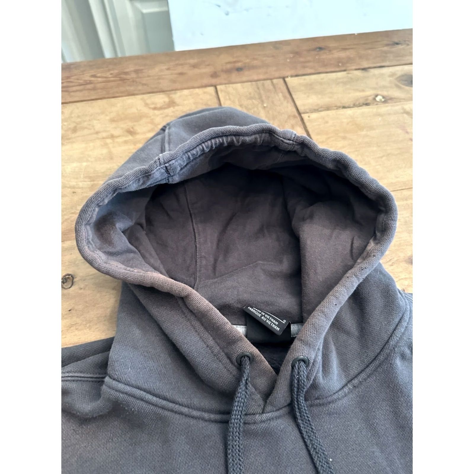 Nike VINTAGE Nike Hoodie Sweatshirt Black Size L Made In USA Distressed Sun Fade Mens Size US L / EU 52-54 / 3 - 4 Thumbnail