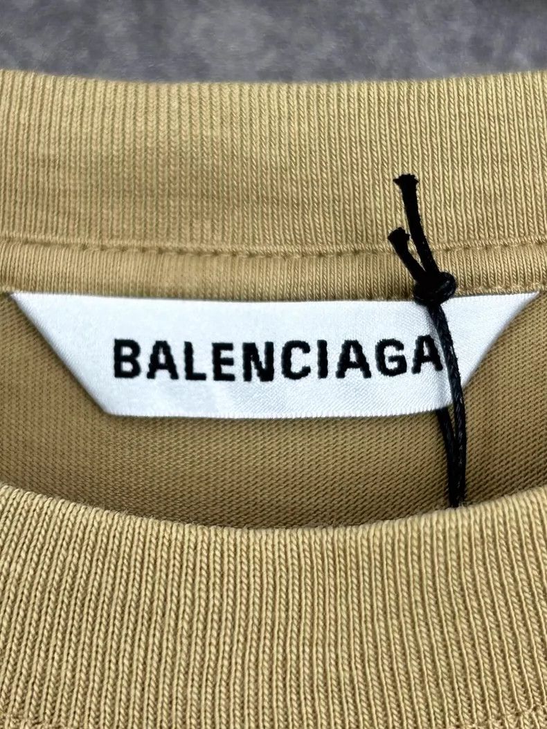 Balenciaga Balenciaga Logo logo letter round neck short sleeve T-shir Size US XS / EU 42 / 0 - 7 Thumbnail