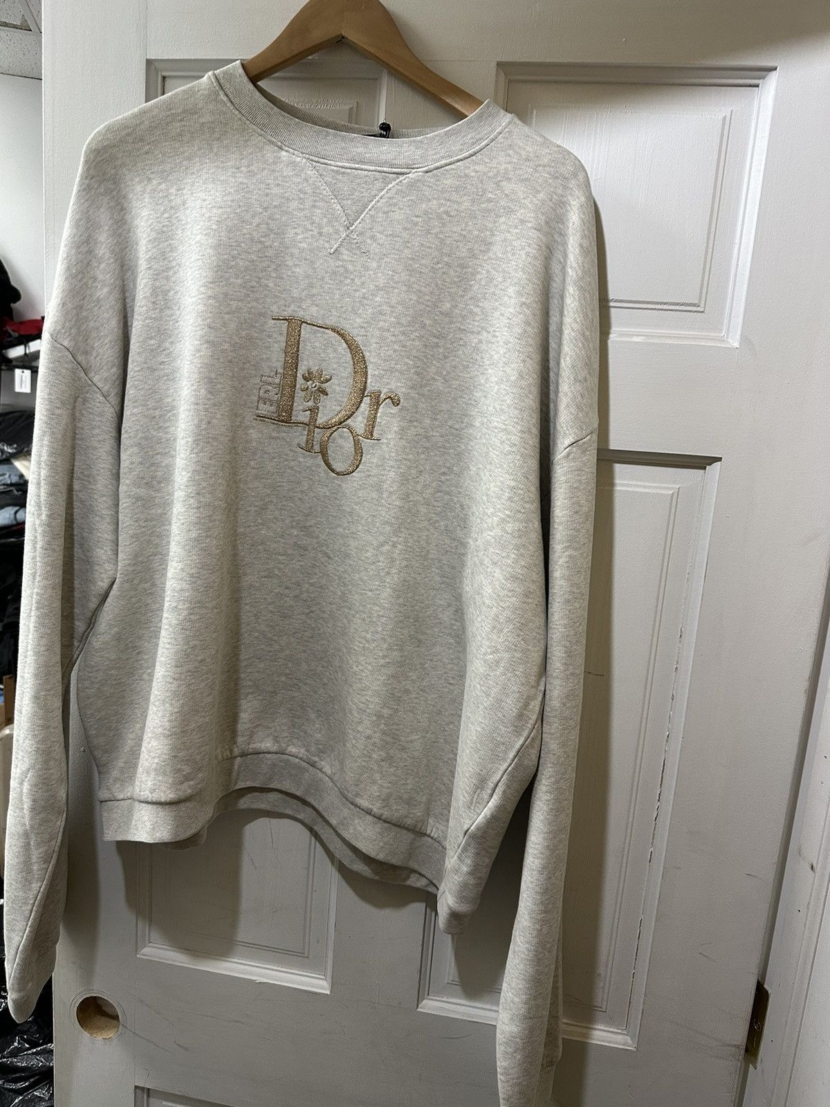 image of Dior Erl C881 Crewneck in Grey, Men's (Size 2XL)