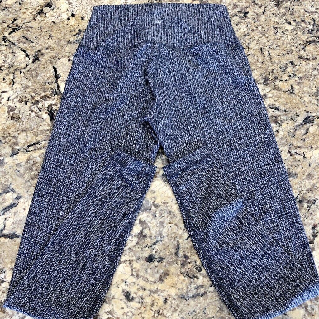 Lululemon Size 26 Lululemon Pants Work Out Yoga Gym Black White Size 26" / US 2 / IT 38 - 7 Thumbnail