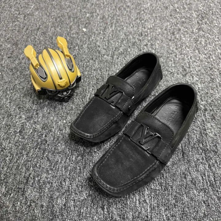 Louis Vuitton Louis Vuitton Casual Black Slip-On Shoes for Men -2508 Size US 8.5 / EU 41-42 - 1 Thumbnail