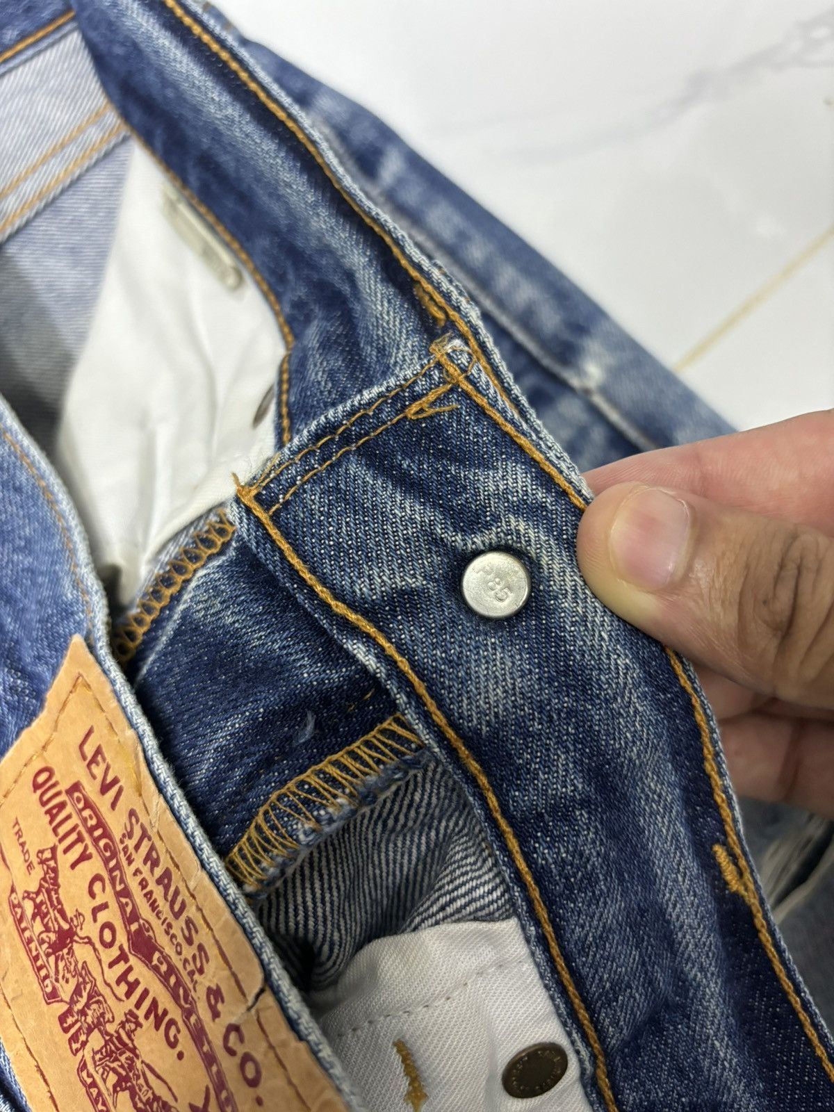 Levi's VINTAGE LEVIS 517 PATCHWORK DISTRESS FLARE JEANS Size US 32 / EU 48 - 14 Thumbnail