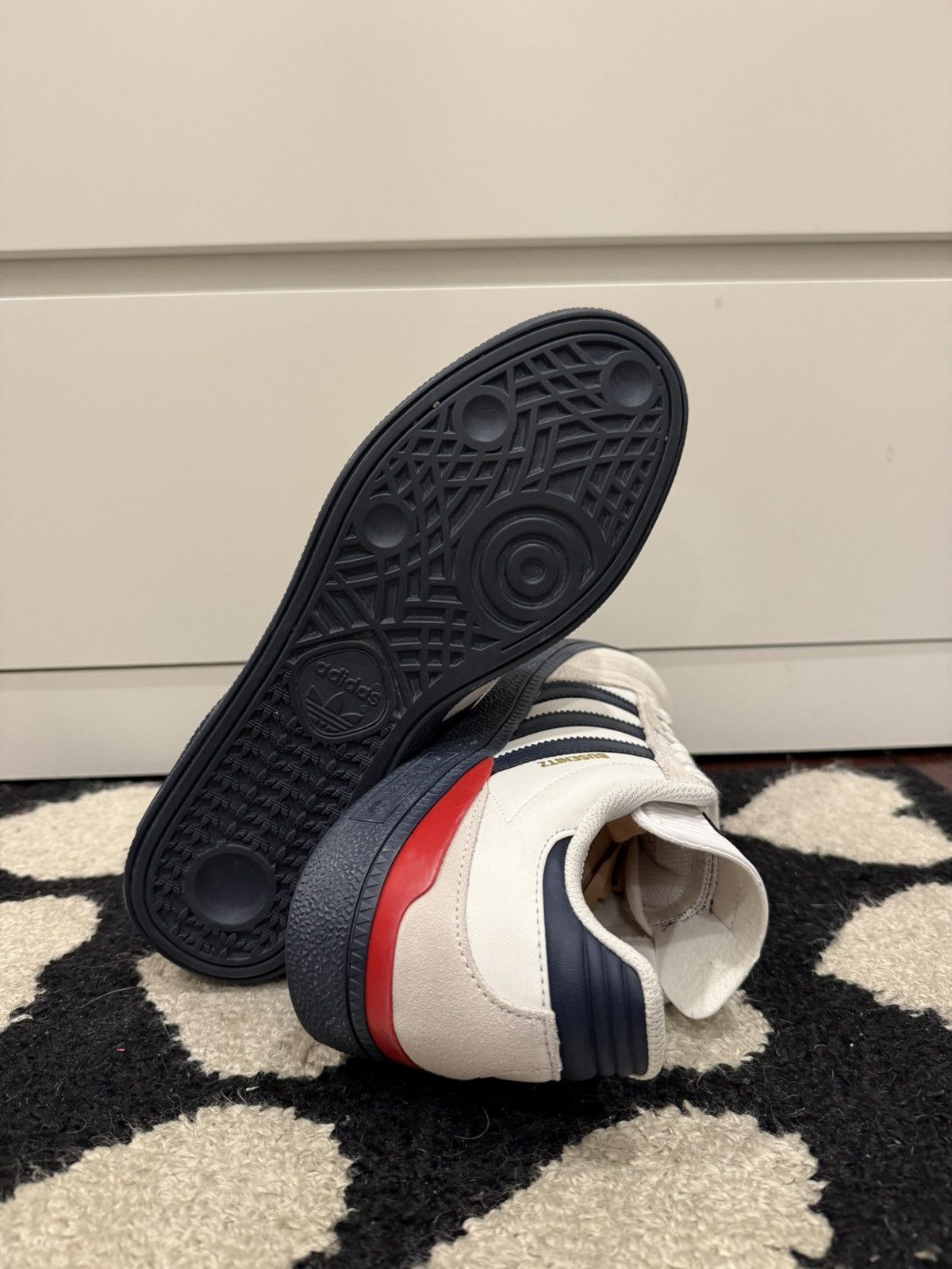 Adidas Adidas Busenitz Shoes Size 8 Worn Once Size US 8 / EU 41 - 6 Thumbnail