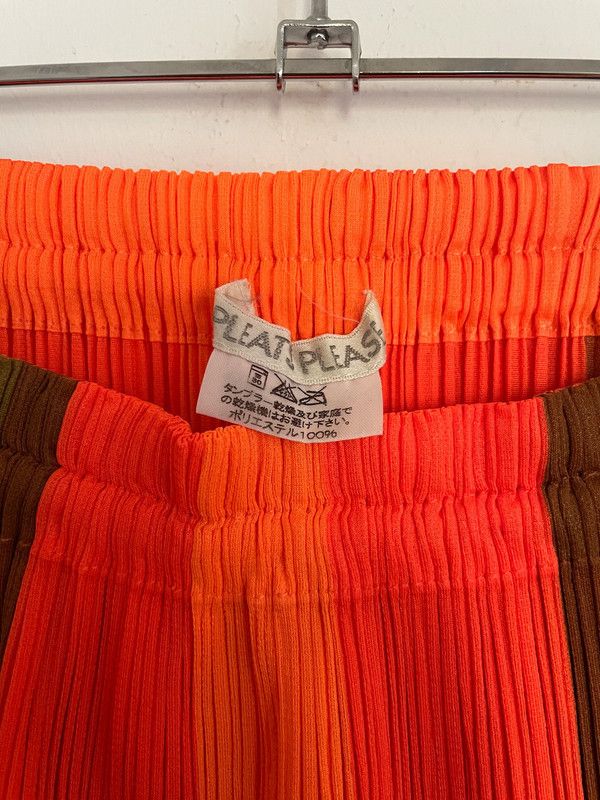 Pleats Please Issey Miyake Issey Miyake Pleats please maxi skirt Size 24" / US 00 / IT 34 - 2 Thumbnail
