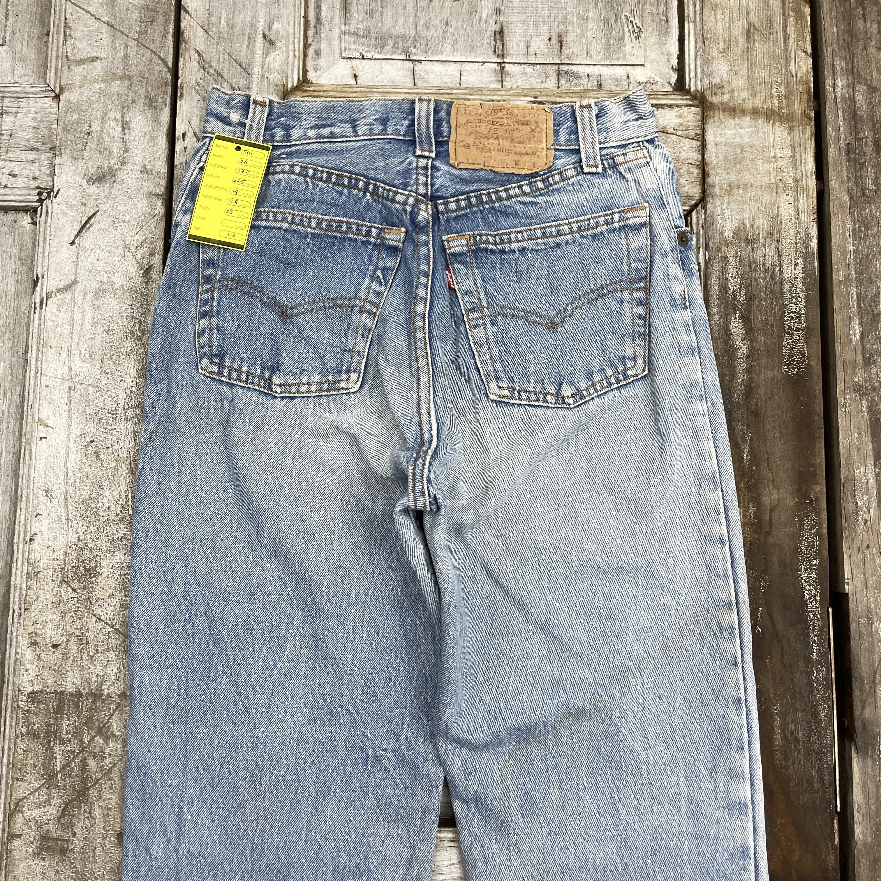 Levi's Vintage Levi's 501 Blue Wash Distressed Jeans -WC318 Size US 26 / EU 42 - 4 Thumbnail
