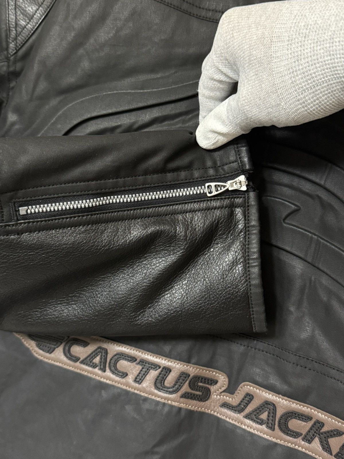 Nike × Travis Scott Travis Scott Jordan Waxed Leather Jacket Black Size US M / EU 48-50 / 2 - 7 Thumbnail