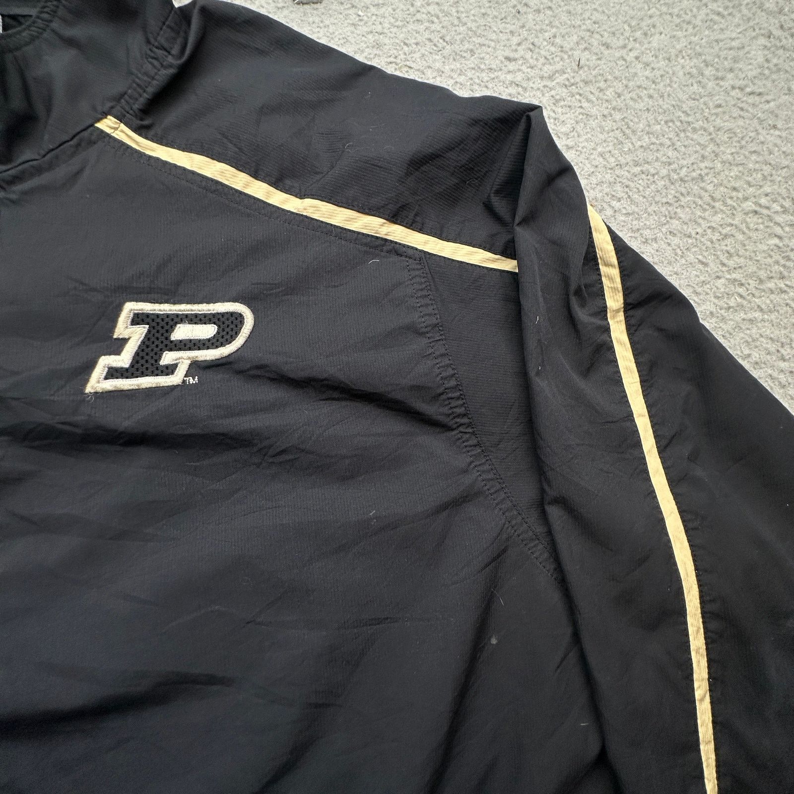 Nike Nike Team Fit Storm Purdue Boilermakers 1/4 Zip Windbreaker Size US L / EU 52-54 / 3 - 8 Thumbnail