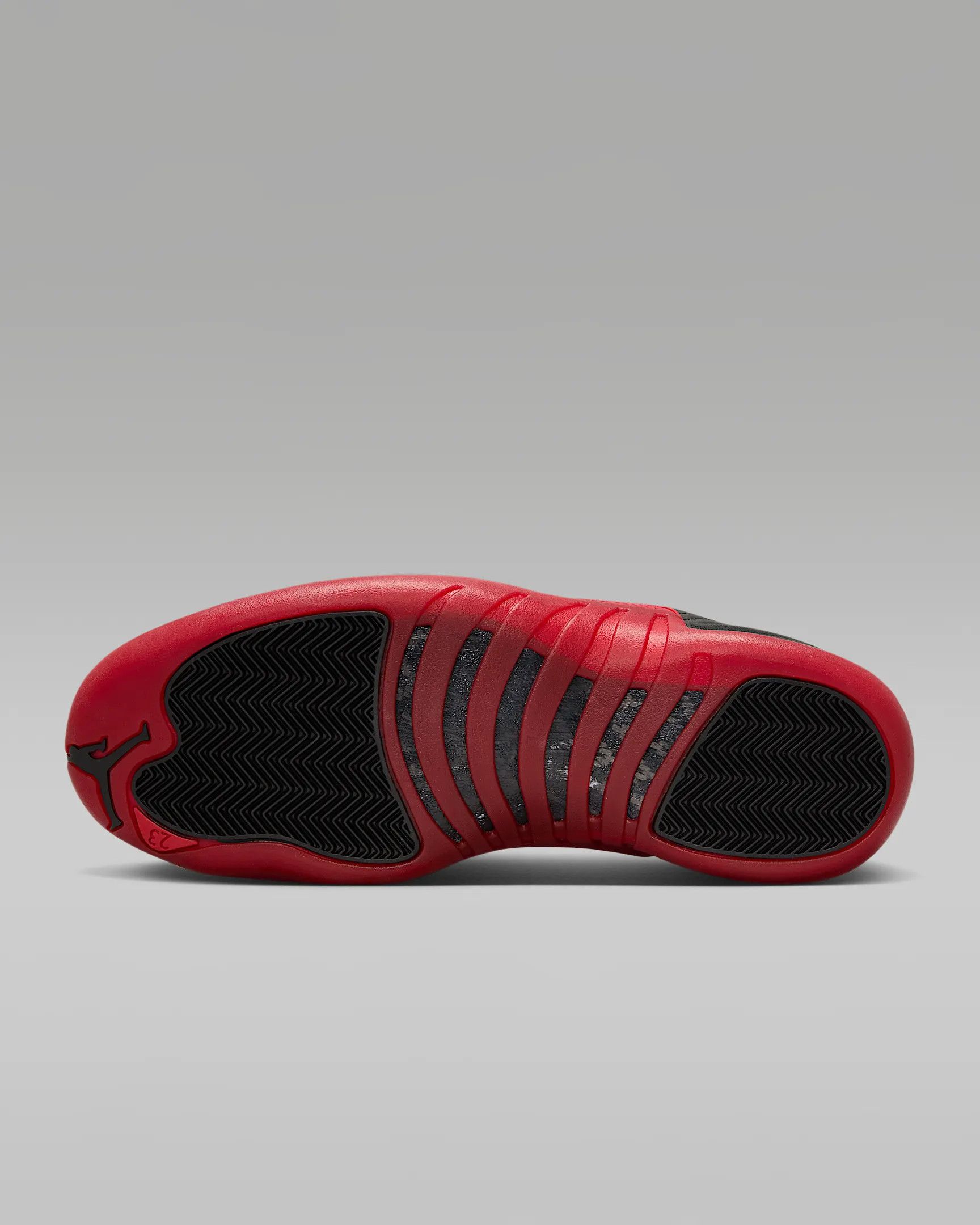 Jordan Brand Air Jordan 12 Retro Black and Varsity Red "Flu Game" Size US 13 / EU 46 - 3 Thumbnail