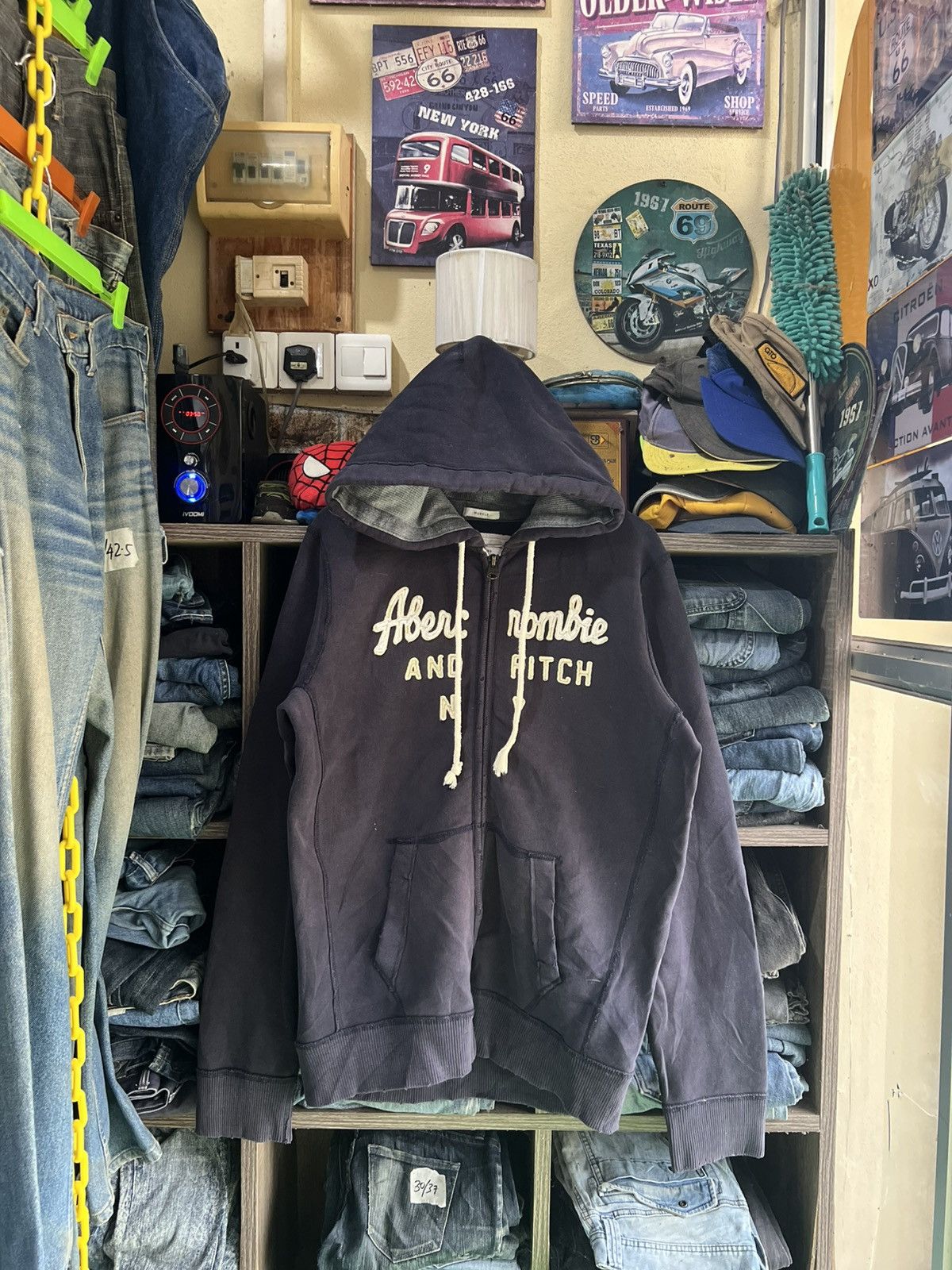 Abercrombie & Fitch 🔥Vintage Abercrombie & Fitch Zipper Hoodie Size US L / EU 52-54 / 3 - 1 Thumbnail
