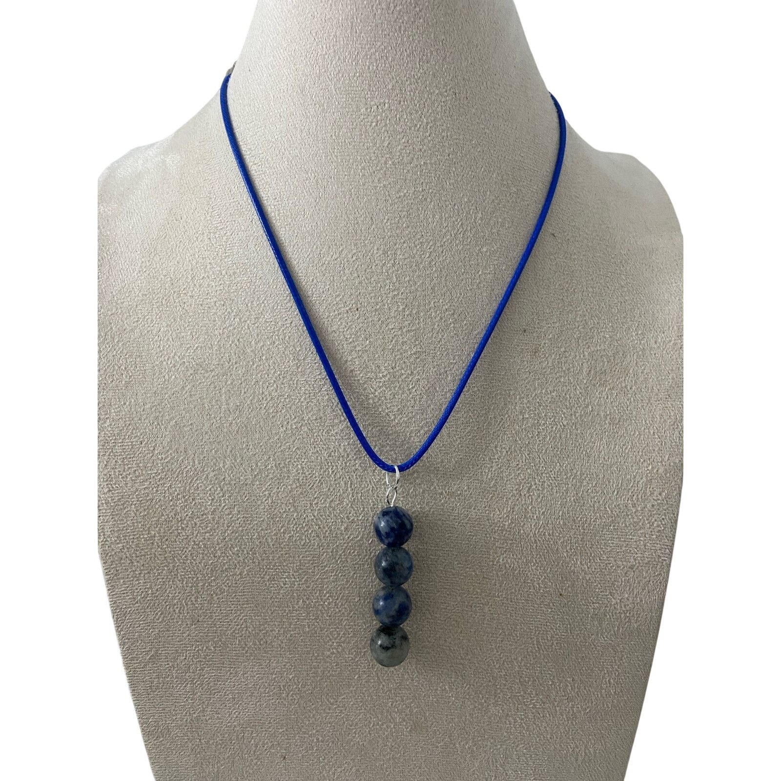 Handmade Handmade sodalite pendant necklace Size ONE SIZE - 1 Thumbnail