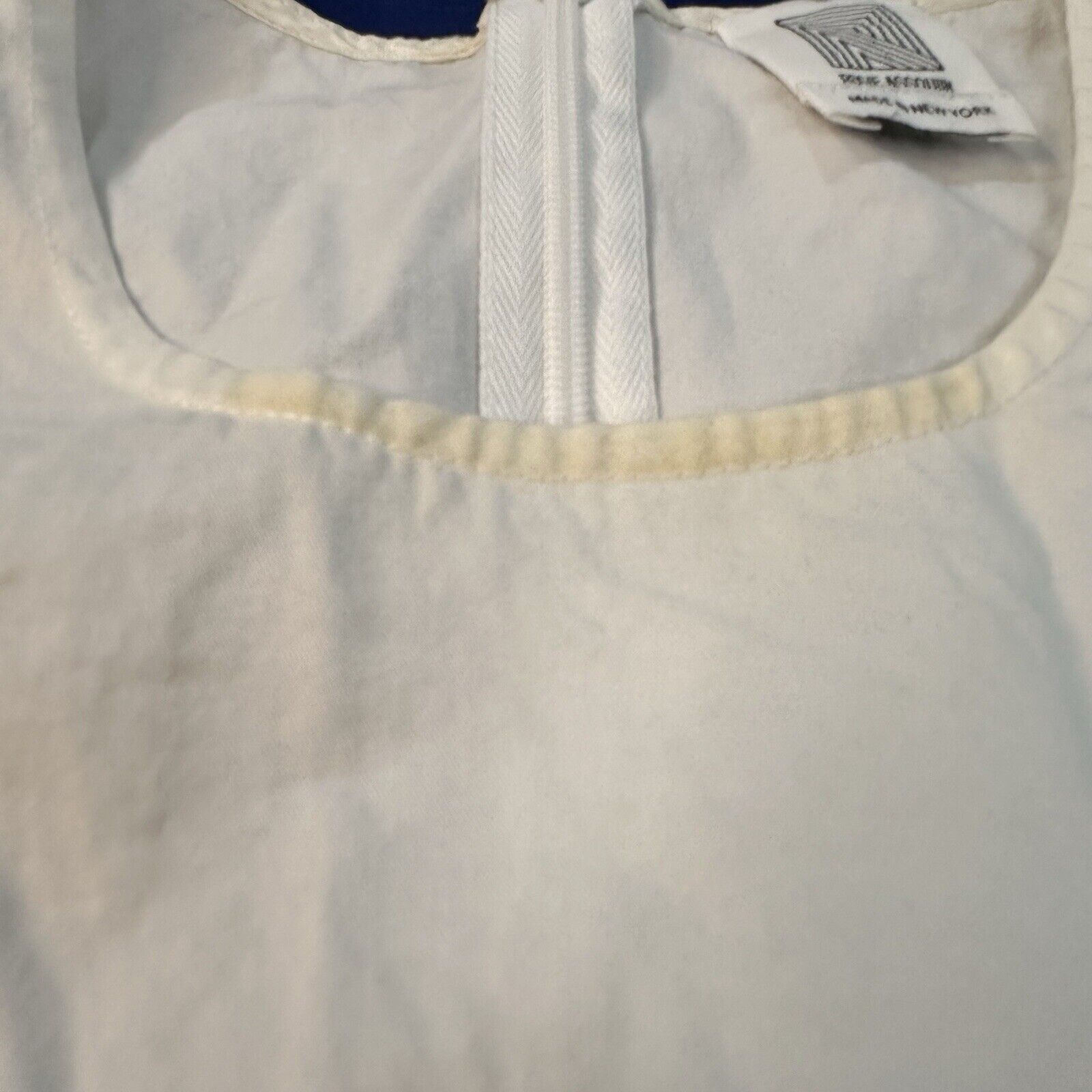 Rosie Assoulin Rosie Assoulin Shirt XS Crew Neck White Back Zip Blouse Top Size XS / US 0-2 / IT 36-38 - 5 Thumbnail