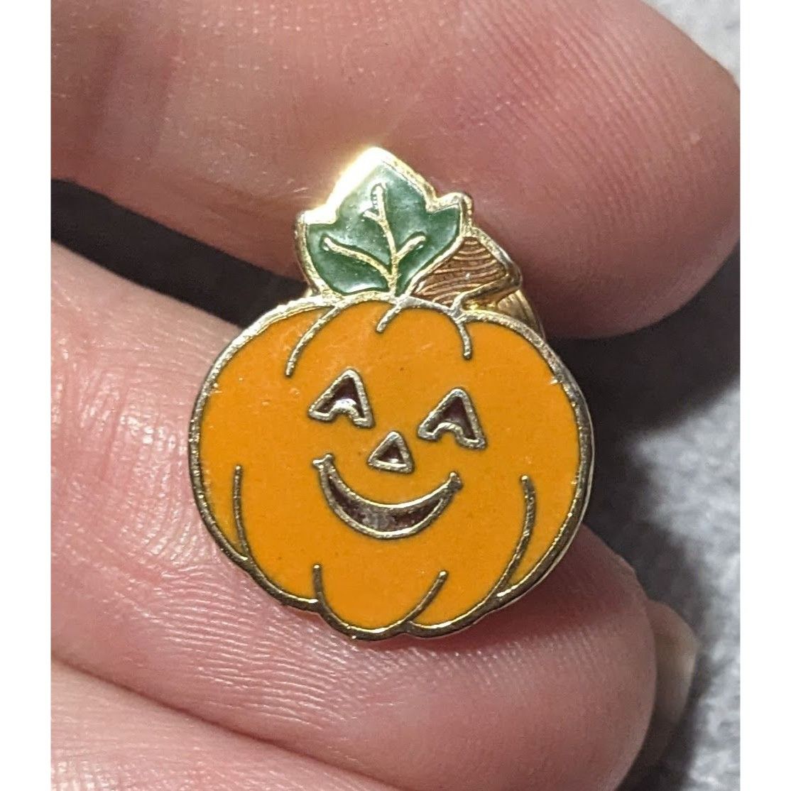 Other Vintage 80s Halloween Jack O Lantern Pin by Hallmark Size ONE SIZE - 5 Thumbnail