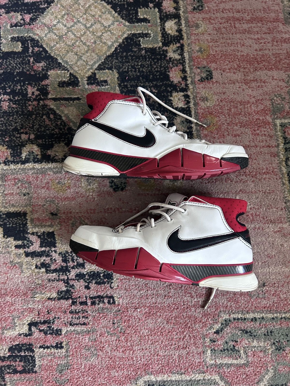 Nike OG 2006 Nike Zoom Kobe 1 All-Star Size US 10.5 / EU 43-44 - 1 Thumbnail