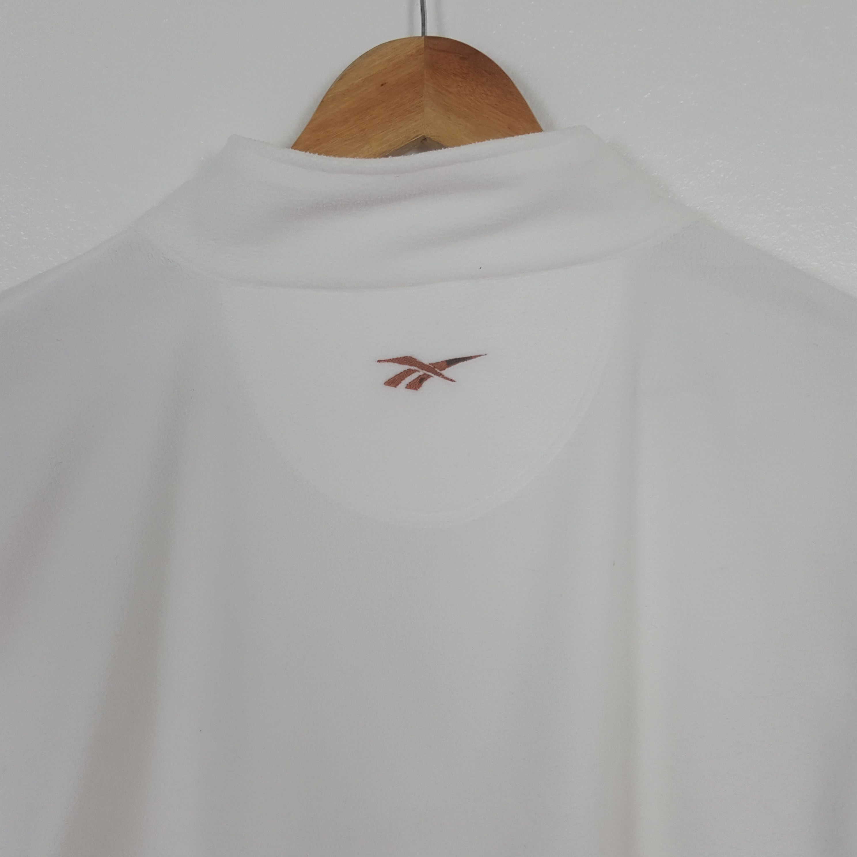 Reebok Vintage Reebok Sports Half Zipper Sweatshirt C303N17 Size US L / EU 52-54 / 3 - 4 Thumbnail