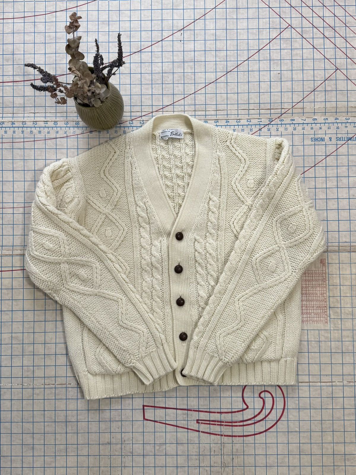 Other × Vintage Vintage Bullock Cable Knit Cardigan Sweater Cream White Med Size US M / EU 48-50 / 2 - 5 Thumbnail