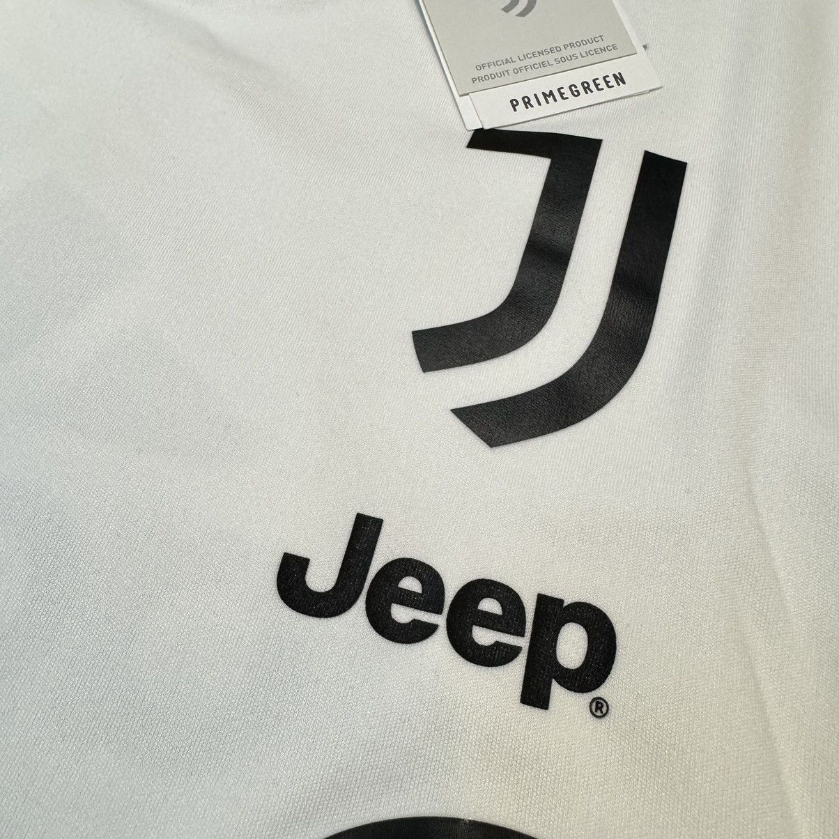 Nike Juventus 21/22 training jersey (Bnwt) Ronaldo Size US L / EU 52-54 / 3 - 5 Thumbnail
