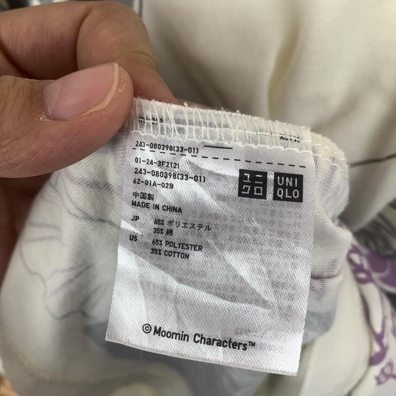 Uniqlo UT UNIQLO x THE MOOMIN Moominmamma Flower Tee Shirt Size XL / US 12-14 / IT 48-50 - 5 Thumbnail