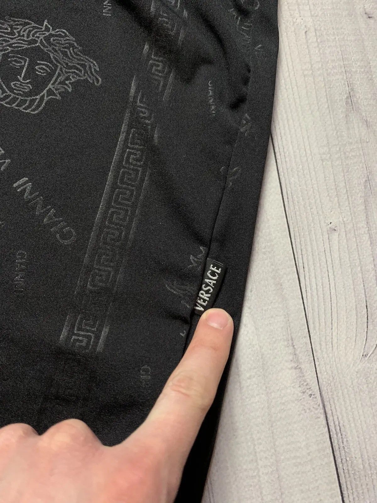 Vintage Vintage Versace Monogram tee size M Size US M / EU 48-50 / 2 - 4 Thumbnail