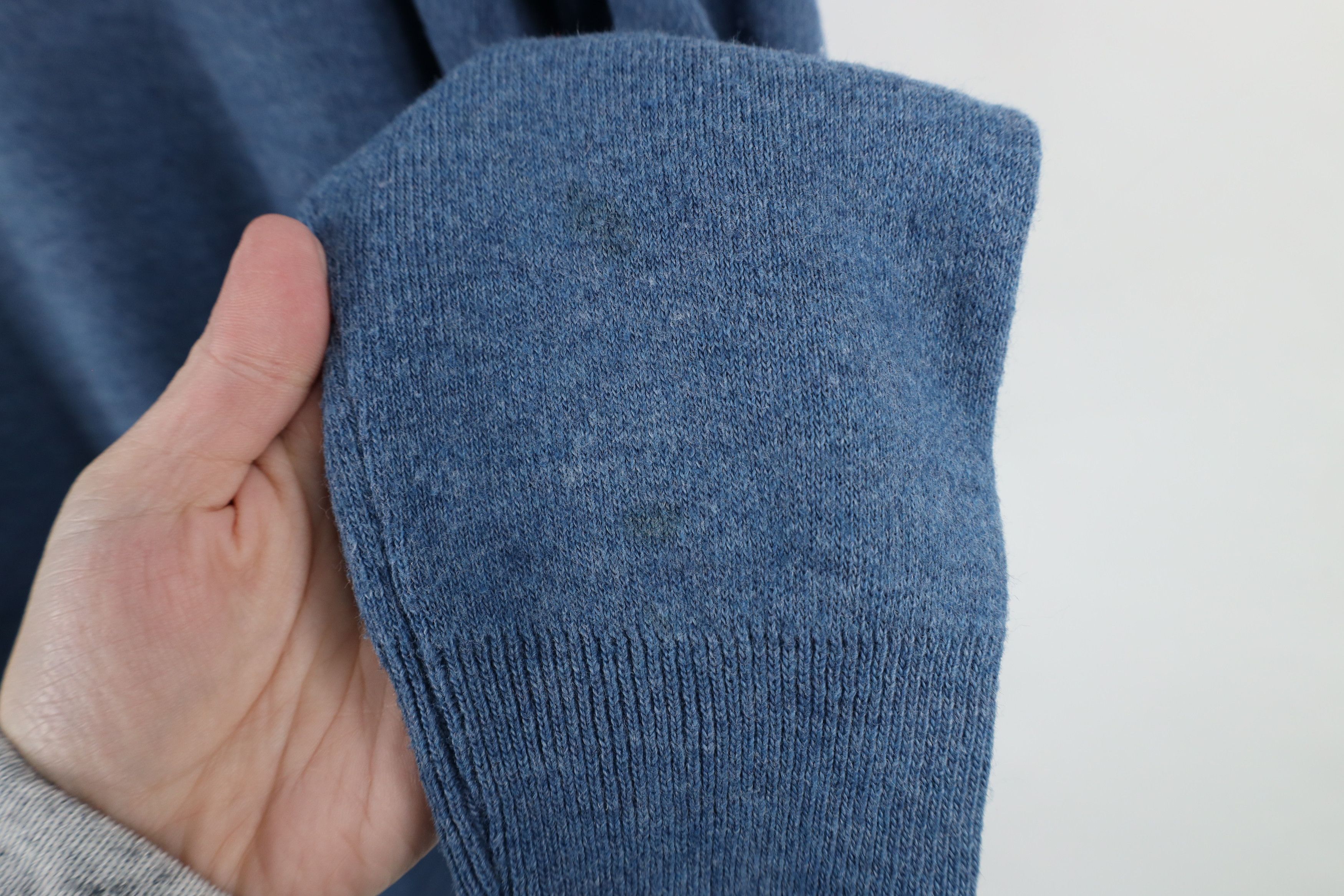 Vintage Vintage 70s Streetwear Knit V-Neck Sweater Blue Acrylic USA Size US XL / EU 56 / 4 - 5 Thumbnail