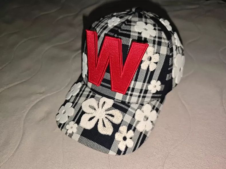 Walter Van Beirendonck walter van beirendonck 24Fw flower bud hat Size ONE SIZE - 1 Thumbnail