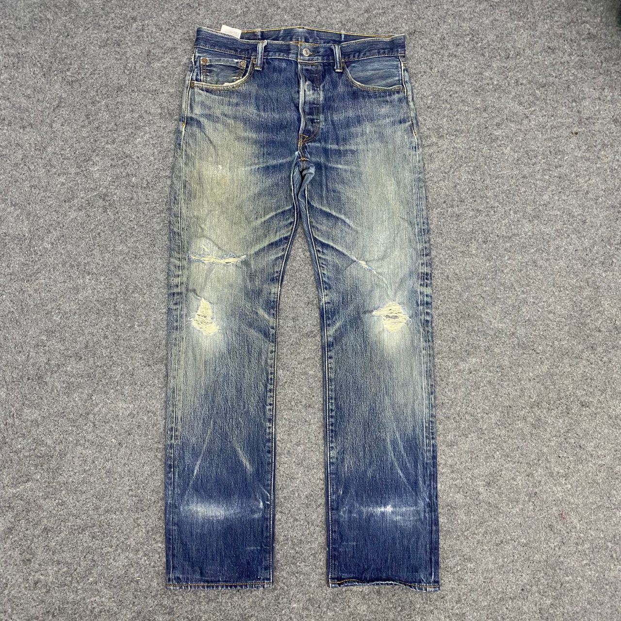 Levi's Vintage Levis 501 Distressed Denim Kurt Cobain Style Size US 34 / EU 50 - 1 Thumbnail