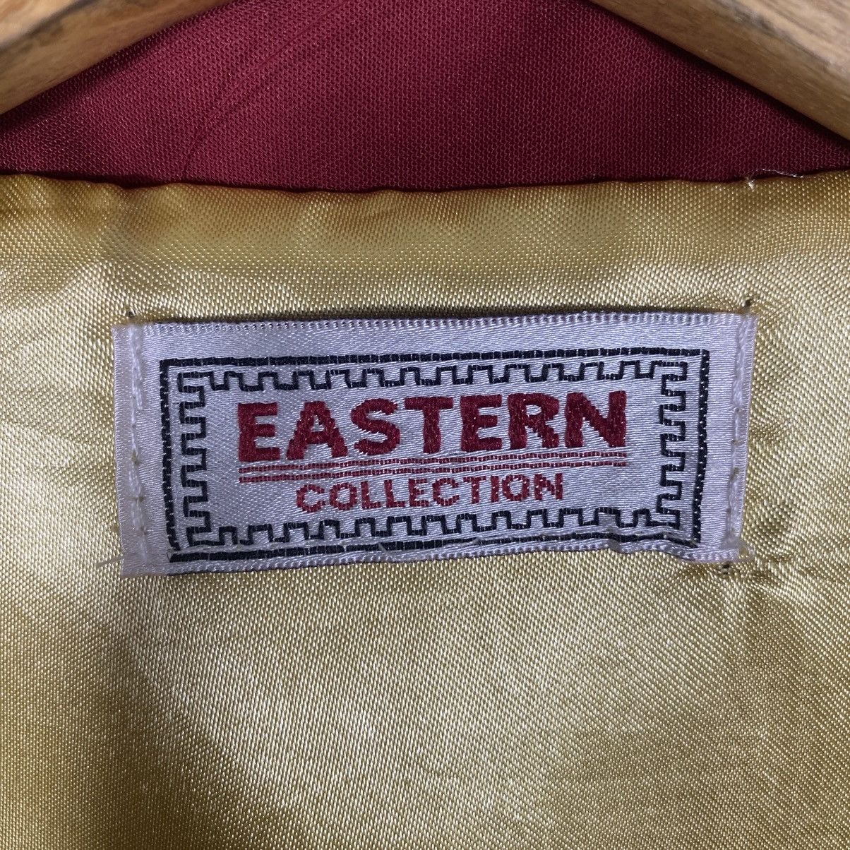 Japanese Brand Traditional Chinese Embroidered Silk Satin Size US M / EU 48-50 / 2 - 8 Thumbnail
