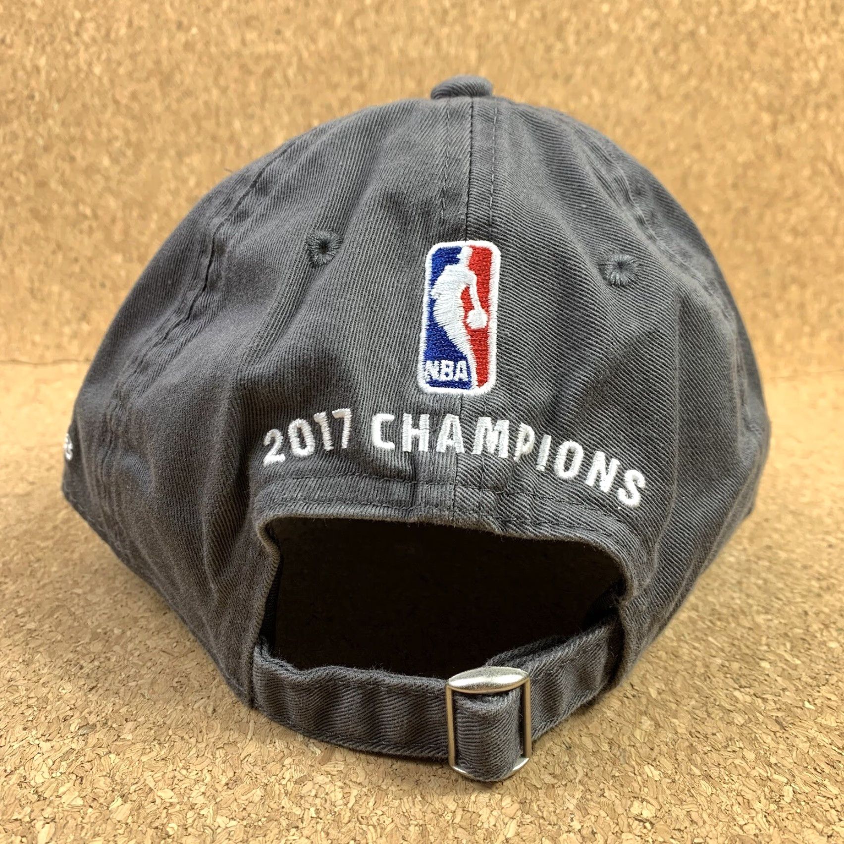 Adidas adidas Golden State Warriors Cap Men Hat 2017 NBA Finals Champions Locker Room Gray One Size Baseball Cap Mens Size ONE SIZE - 3 Thumbnail