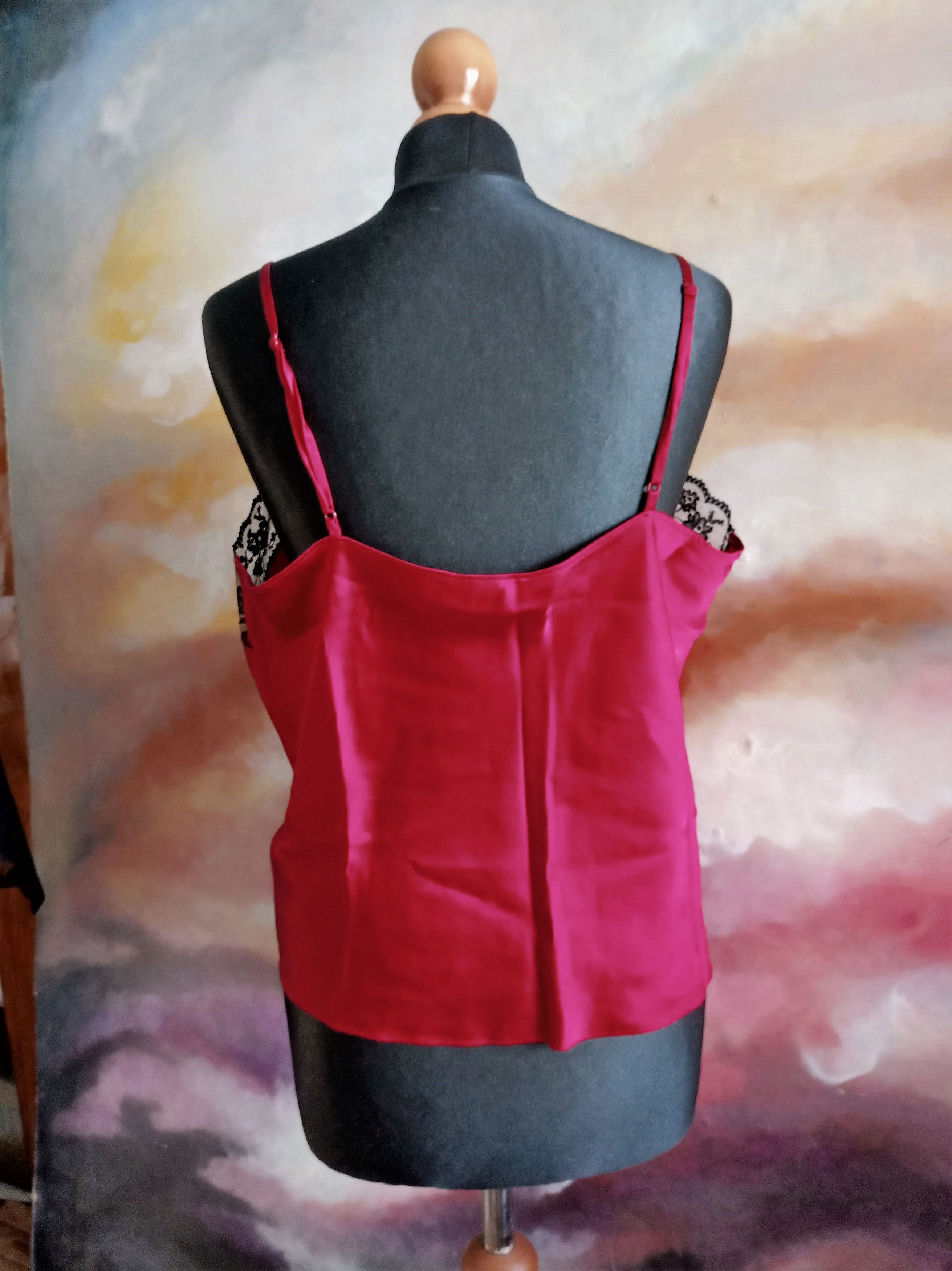 Vintage Red Silk Camisole with black lace Size ONE SIZE - 3 Thumbnail