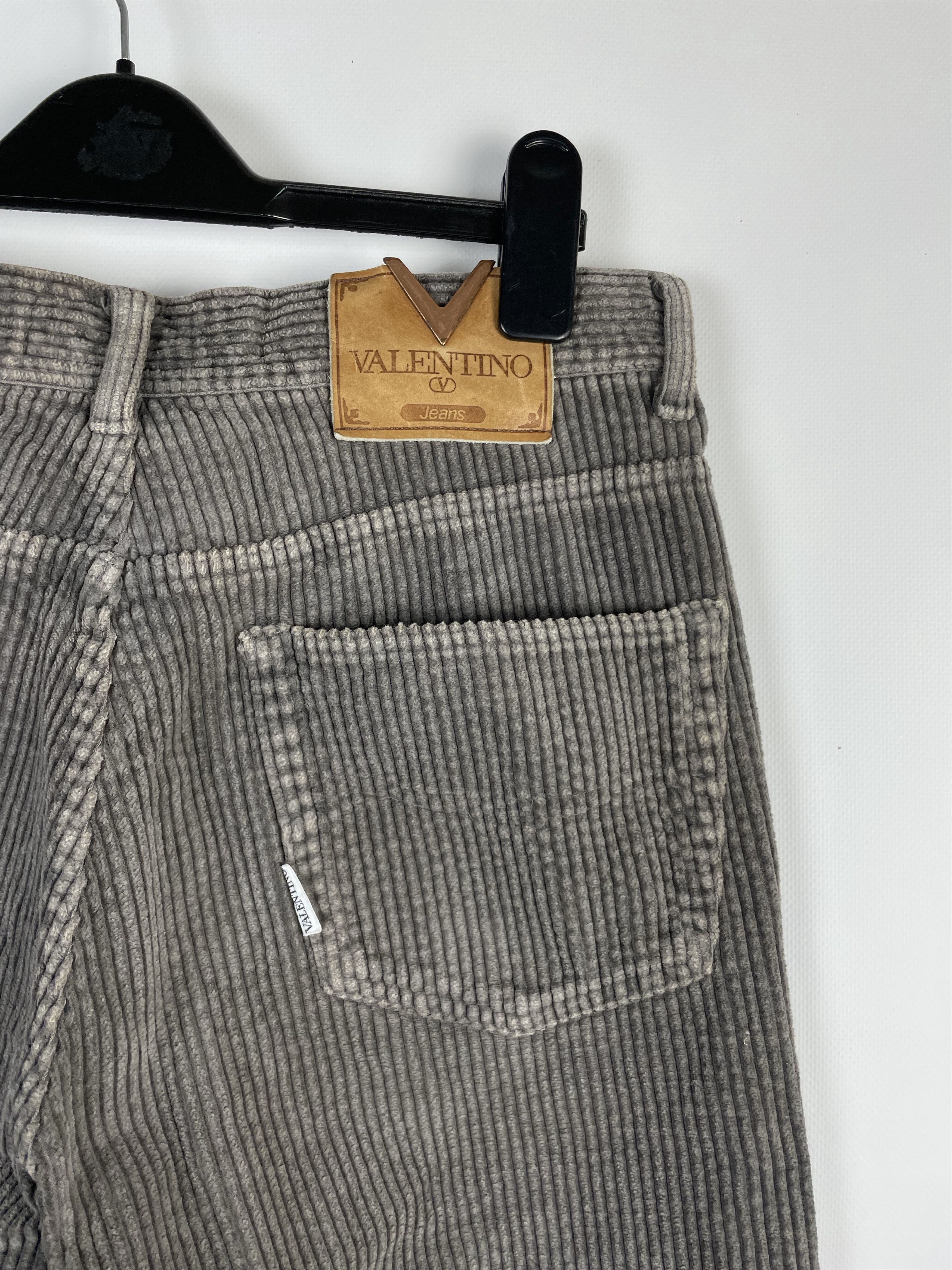 Valentino Vintage Valentino Corduroy Pants Size US 34 / EU 50 - 4 Thumbnail
