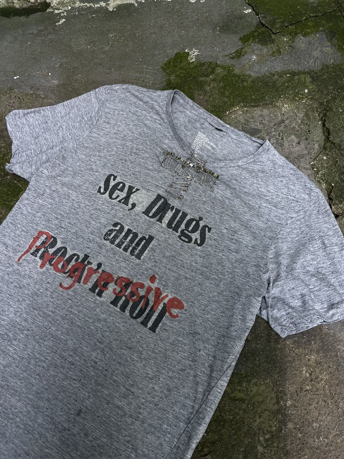 Japanese Brand Sex , Drugs and Rock’n Roll Progressive Opium Tee Grey RARE Size US S / EU 44-46 / 1 - 3 Thumbnail