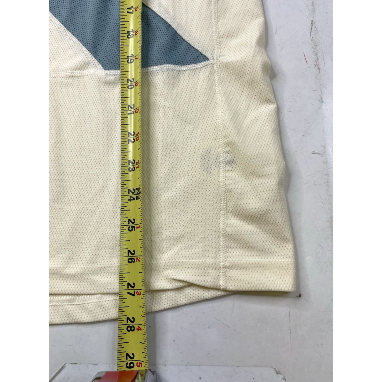 Vintage Tracksmith Long Sleeve Running Shirt Mens Small Ivory T-Shirt Performance Activewear Running & Jogging Size US S / EU 44-46 / 1 - 6 Thumbnail