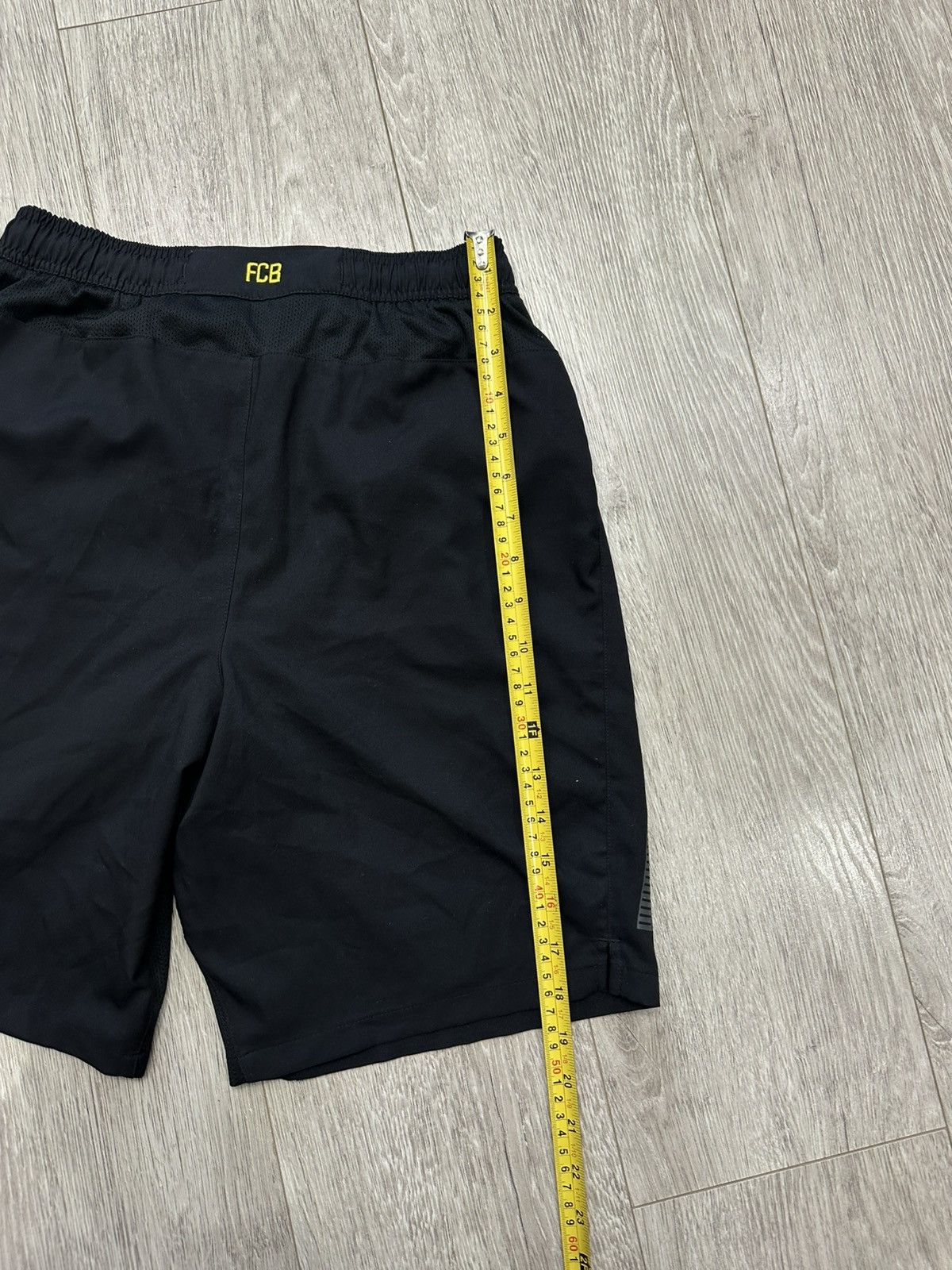 Nike FC Barcelona 2011 2012 Away Football Soccer Shorts Nike sz S Size US 29 - 14 Thumbnail