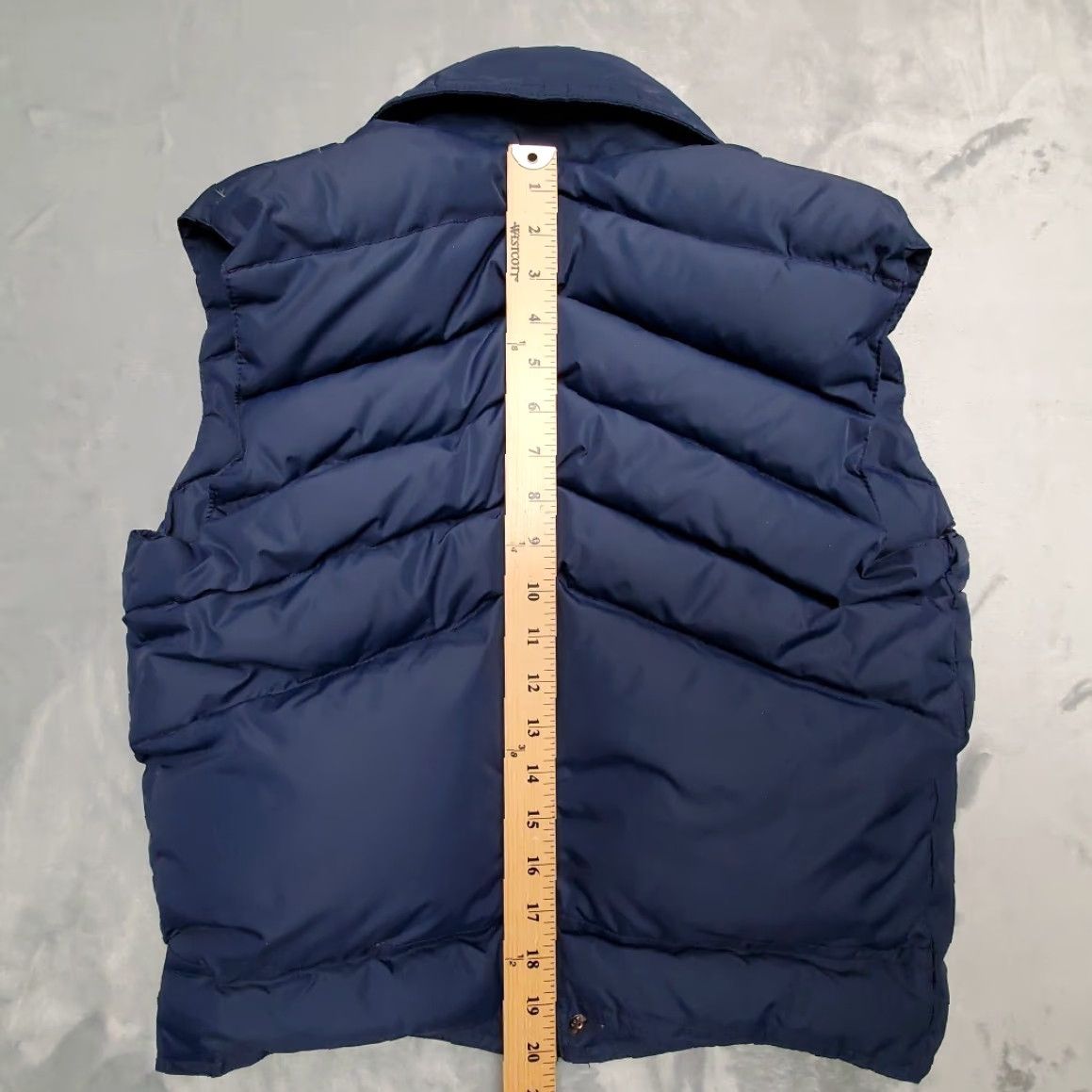 Vintage VINTAGE Frostline Goose Down Vest Mens Small Blue Puffer Made from Kit USA Retro Size US S / EU 44-46 / 1 - 7 Thumbnail