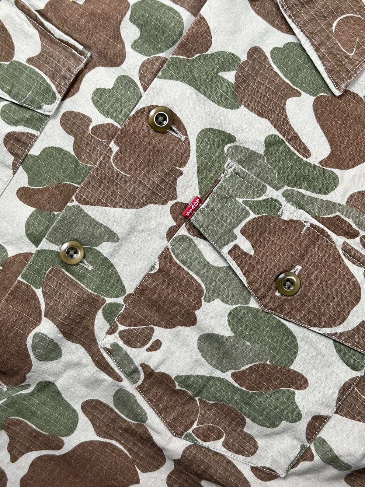 Levi's Vintage Levi’s San Francisco Camo Overshirt Eagle Embroidery Size US L / EU 52-54 / 3 - 8 Thumbnail