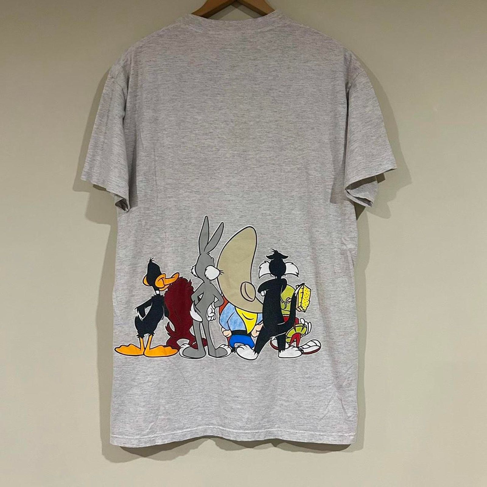 Sunny Sports Vintage 1993 Classic Looney Tunes Wraparound Tee Shirt Size US L / EU 52-54 / 3 - 2 Thumbnail