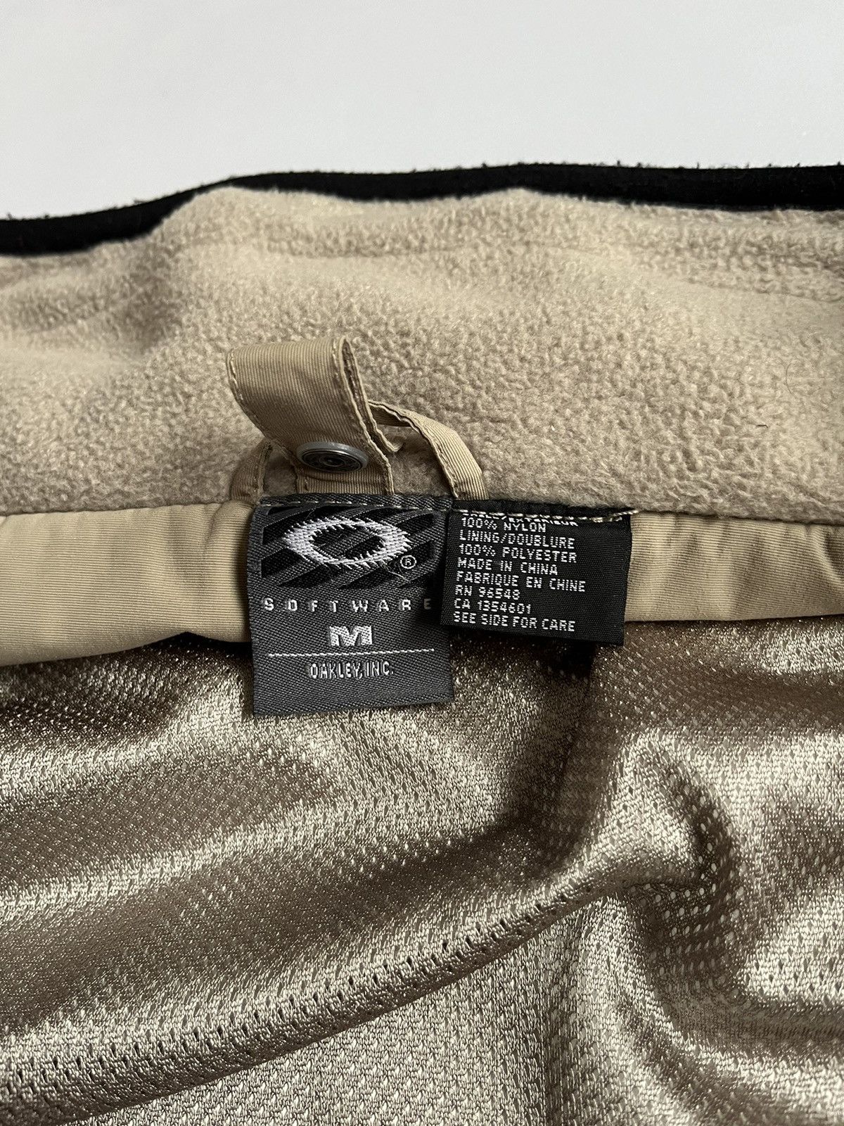 Oakley Vintage Oakley Men Beige WaterProof Jacket With Fleece Vest Size US L / EU 52-54 / 3 - 2 Thumbnail