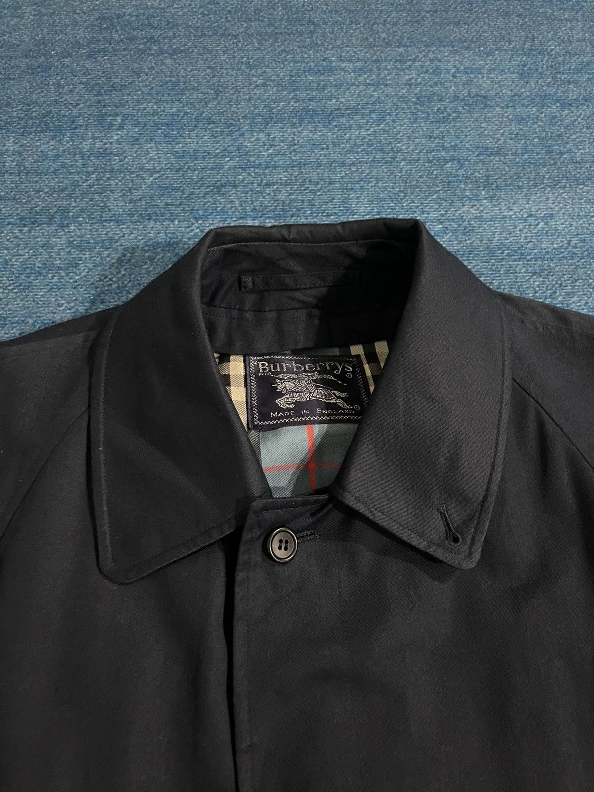 Burberry Vintage Burberrys Trench Coat Made England Size US XL / EU 56 / 4 - 8 Thumbnail
