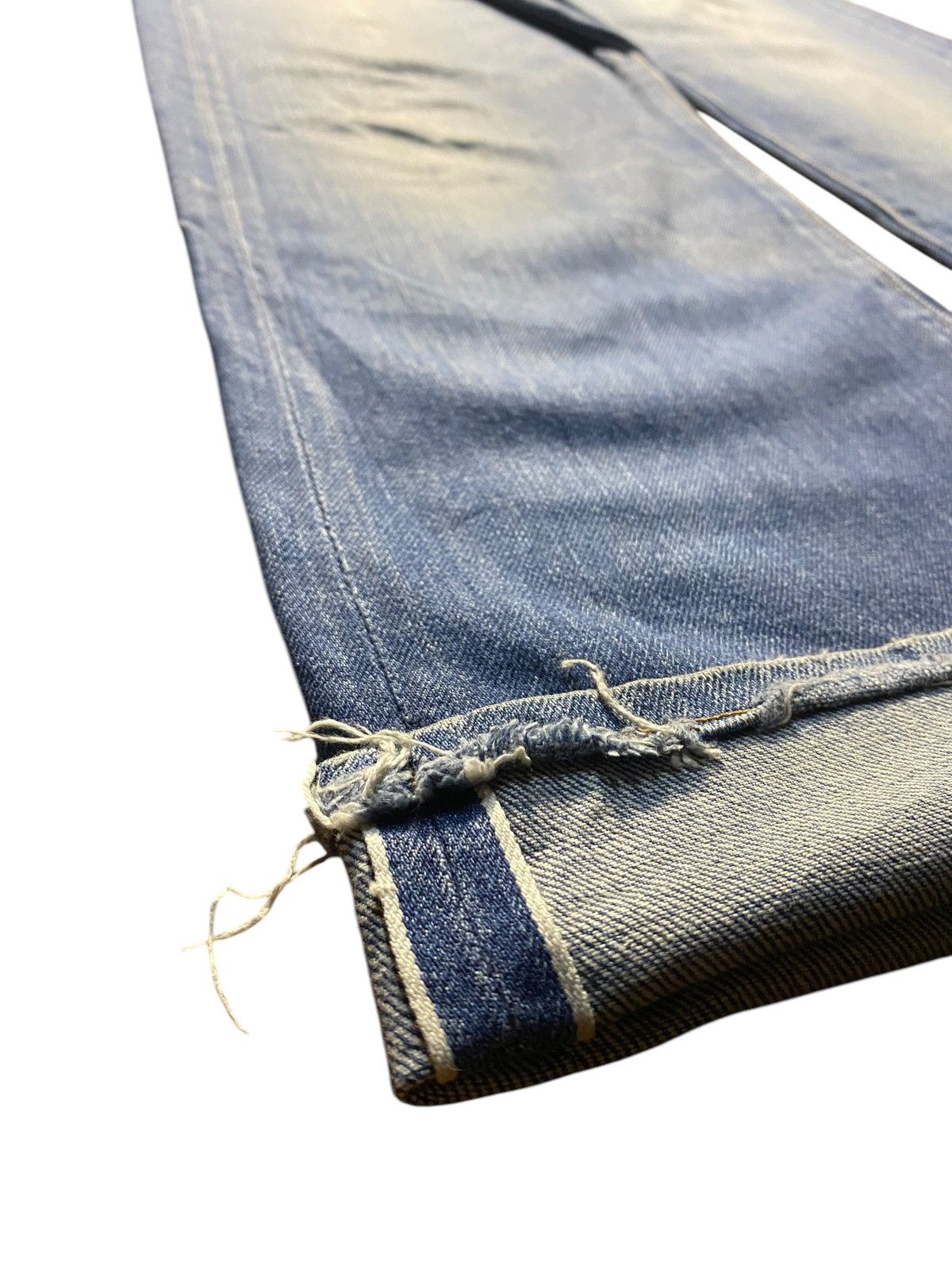 Levi's Levis 503 Big E 70s Selvedge Talon Zip Jeans Size US 32 / EU 48 - 12 Thumbnail