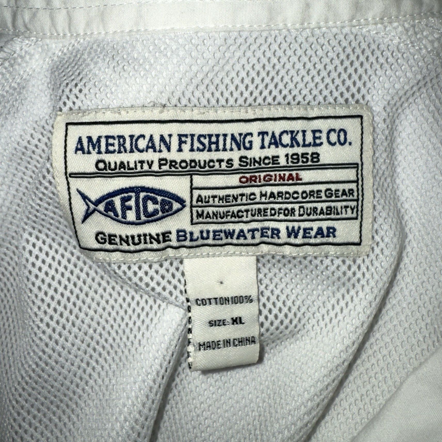 CO VINTAGE American Fishing Tackle Co VTG Vented Button-Down Fishing Shirt Mens XL White Fish Theme AFTCO Button-Up Long Sleeve Regular Fit Size US XL / EU 56 / 4 - 4 Thumbnail