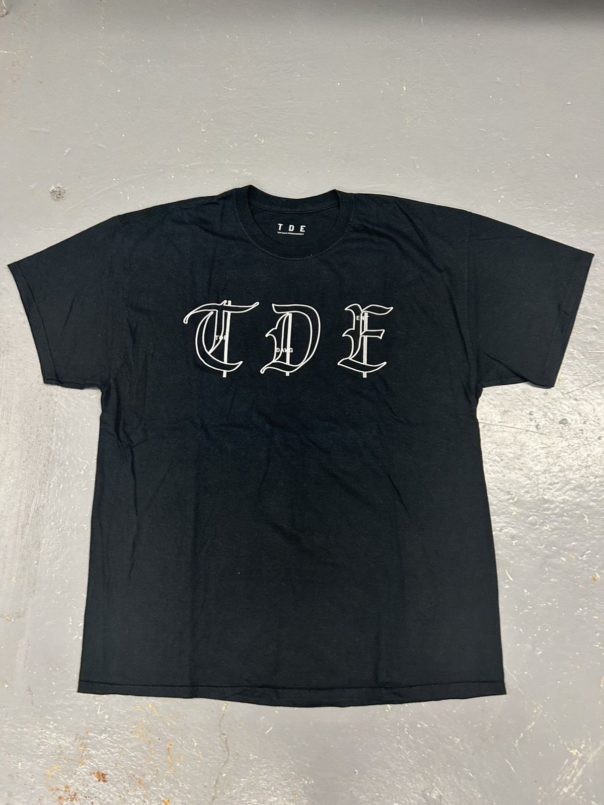 Rap Tees Crazy Y2K Essential Black TDE Kendrick Lamar Script T-Shirt Size US L / EU 52-54 / 3 - 1 Thumbnail