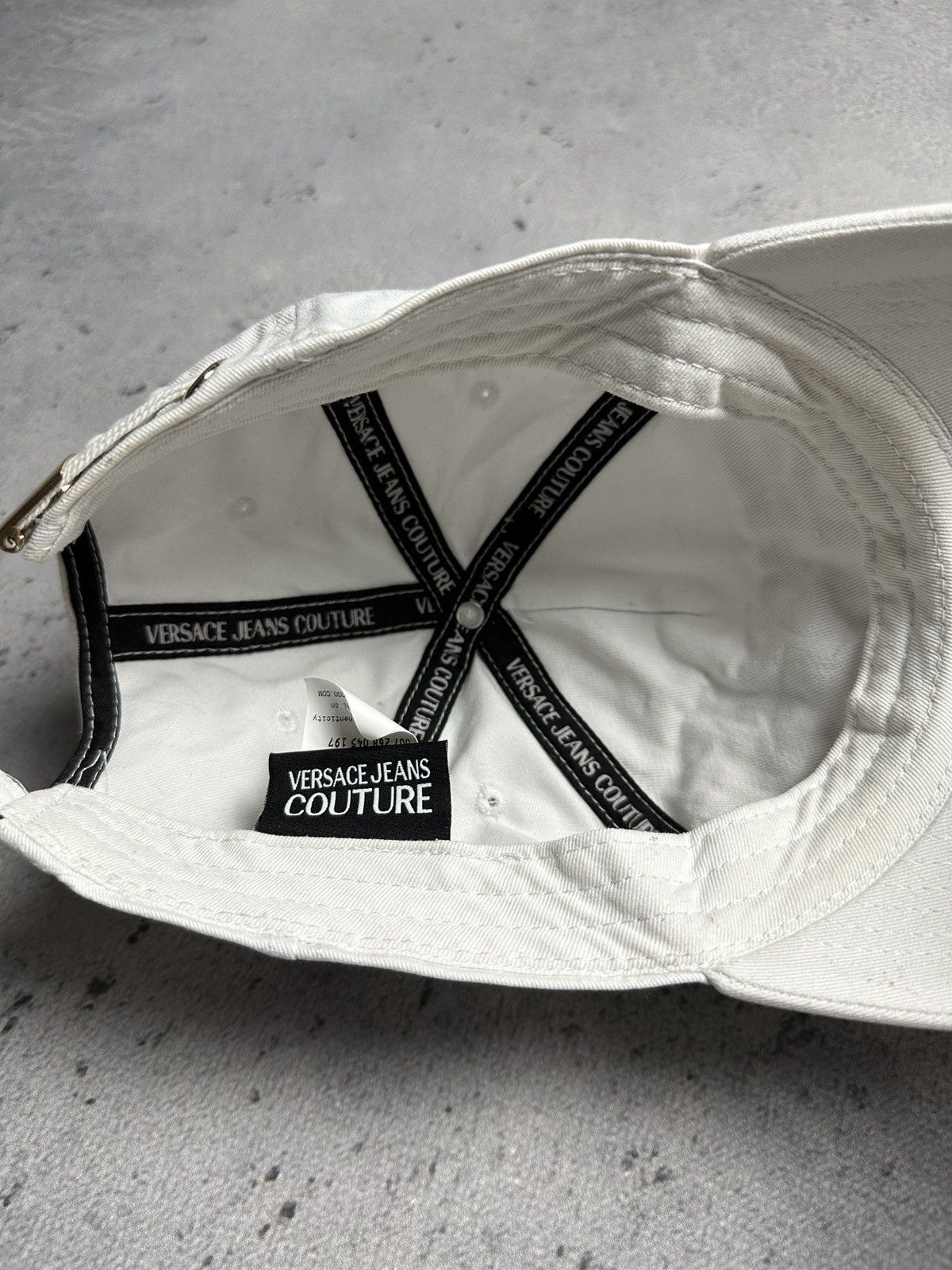 Versace Versace Jeans Couture White Gold Big Logo Cap Hat y2k Rap Size ONE SIZE - 9 Thumbnail