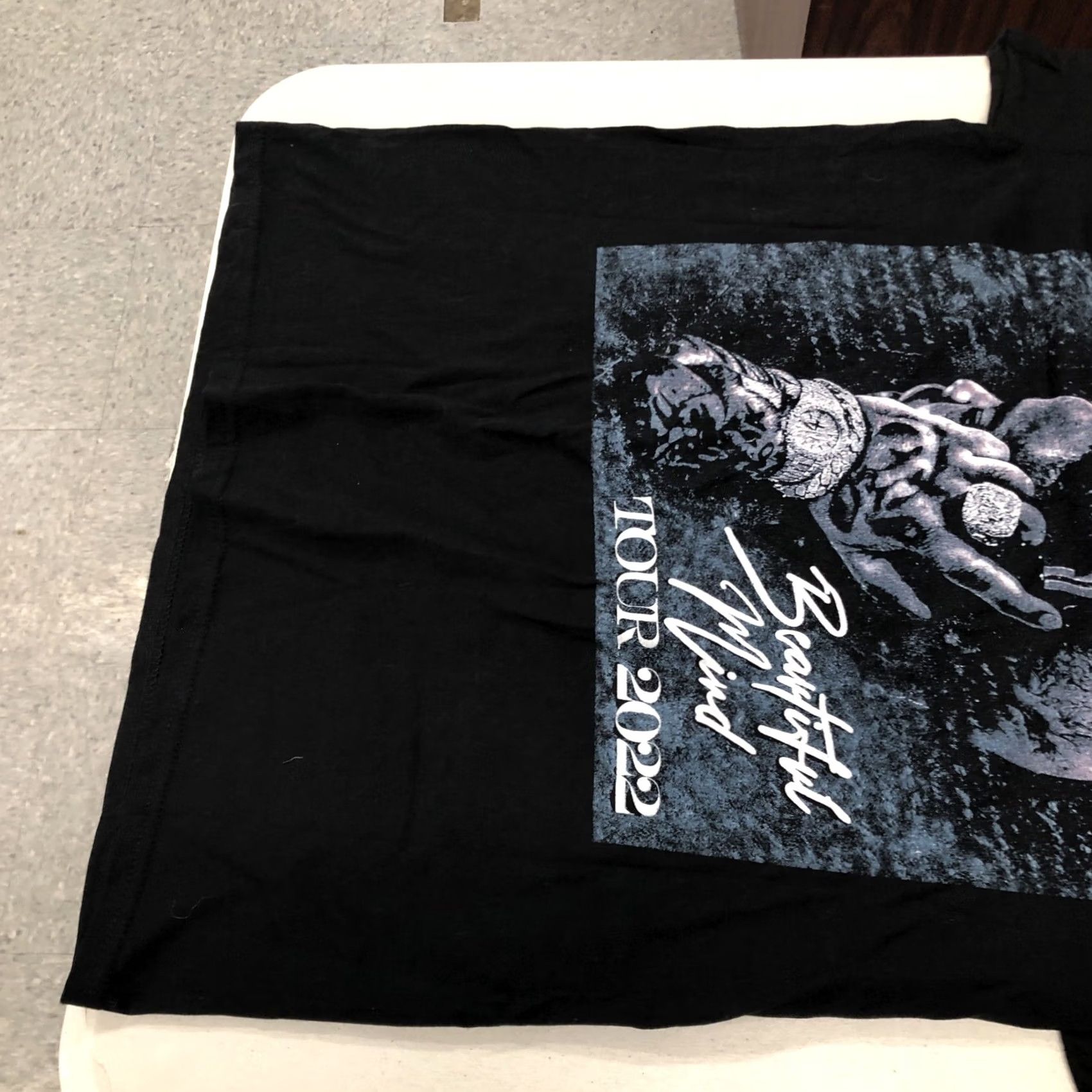 Fruit Of The Loom Rod Wave Beautiful Mind 2022 Tour Graphic T-shirt Medium Black Music Shirt Unisex Adults M Black Rod Wave 2022 Tour Graphic T-Shirt Size US M / EU 48-50 / 2 - 4 Thumbnail