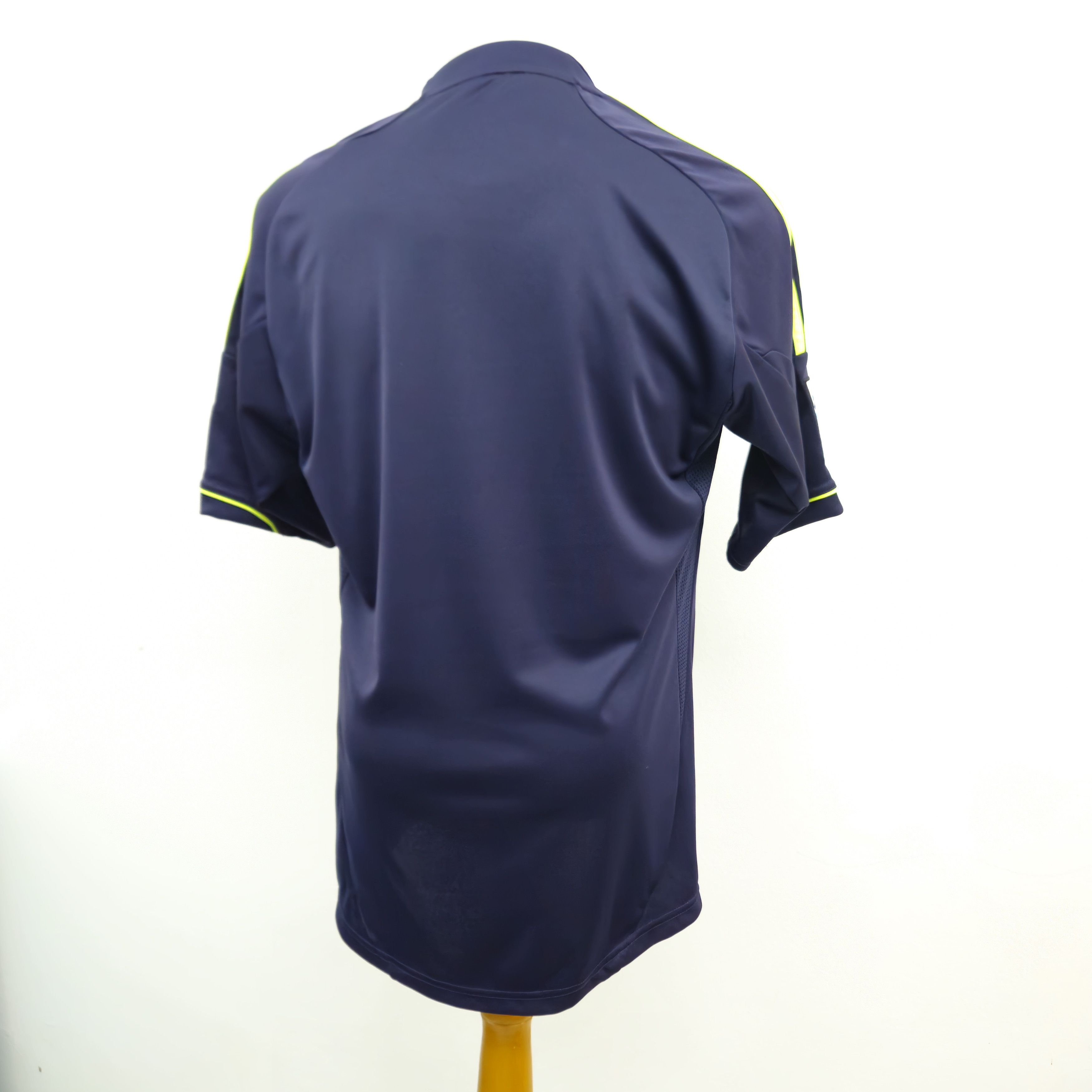 Other Real madrid 2012/13 Away Kit Jersey X21992 MEDIUM Camisetas Size US M / EU 48-50 / 2 - 2 Thumbnail