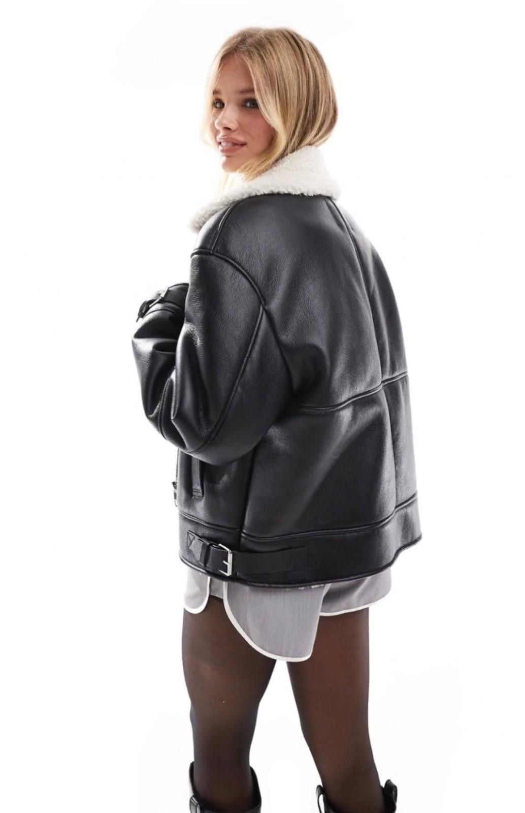 Bershka BERSHKA Shearling Trim Aviator Jacket in Black (X-SMALL) Size XS / US 0-2 / IT 36-38 - 3 Thumbnail