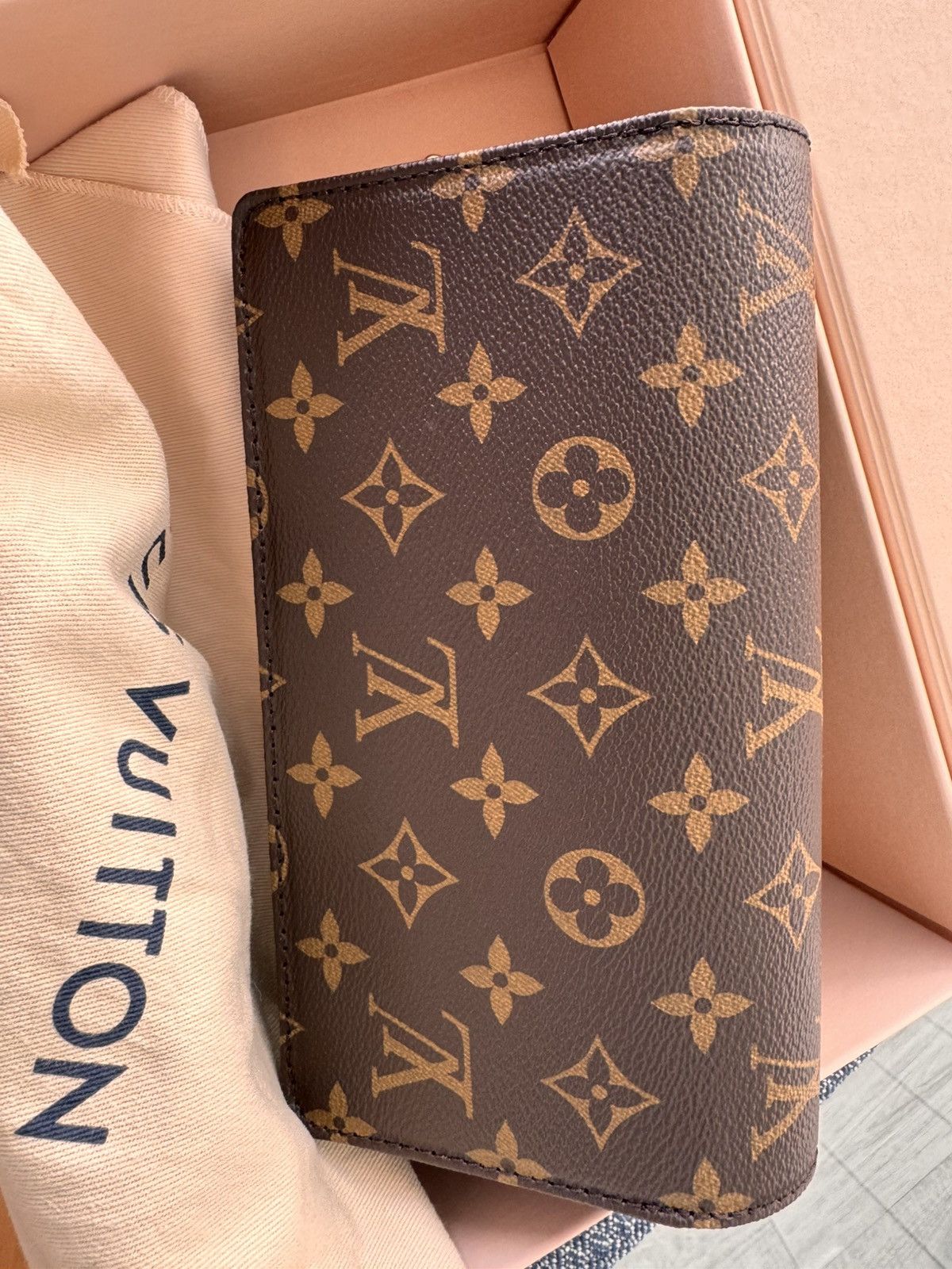 Louis Vuitton Brand new LV shoulder bag Size ONE SIZE - 5 Thumbnail