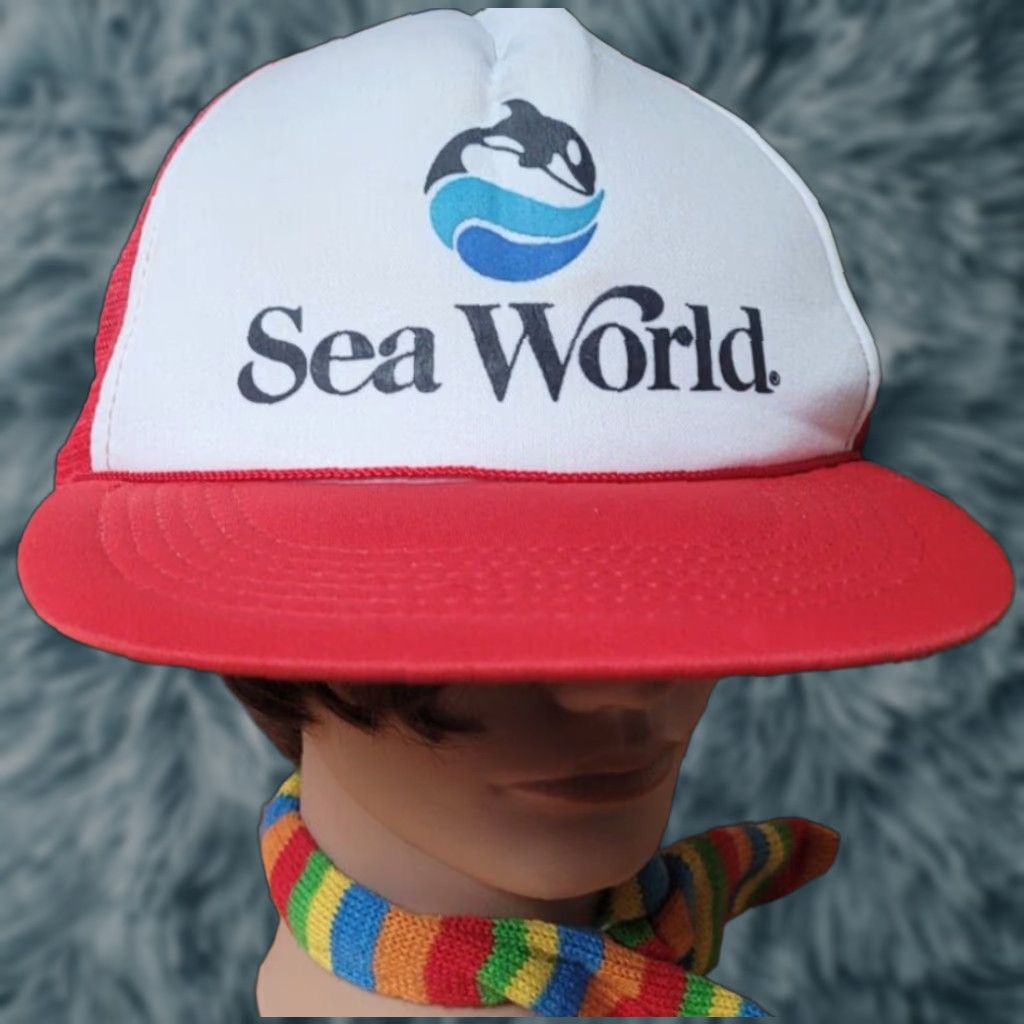 Vintage VTG Sea World Shamu Logo Foam Trucker Cap Hat Snapback Men Adjustable Red 80s 90s Animals Nautical Outdoor Sea World Hat Cap Size ONE SIZE - 1 Thumbnail