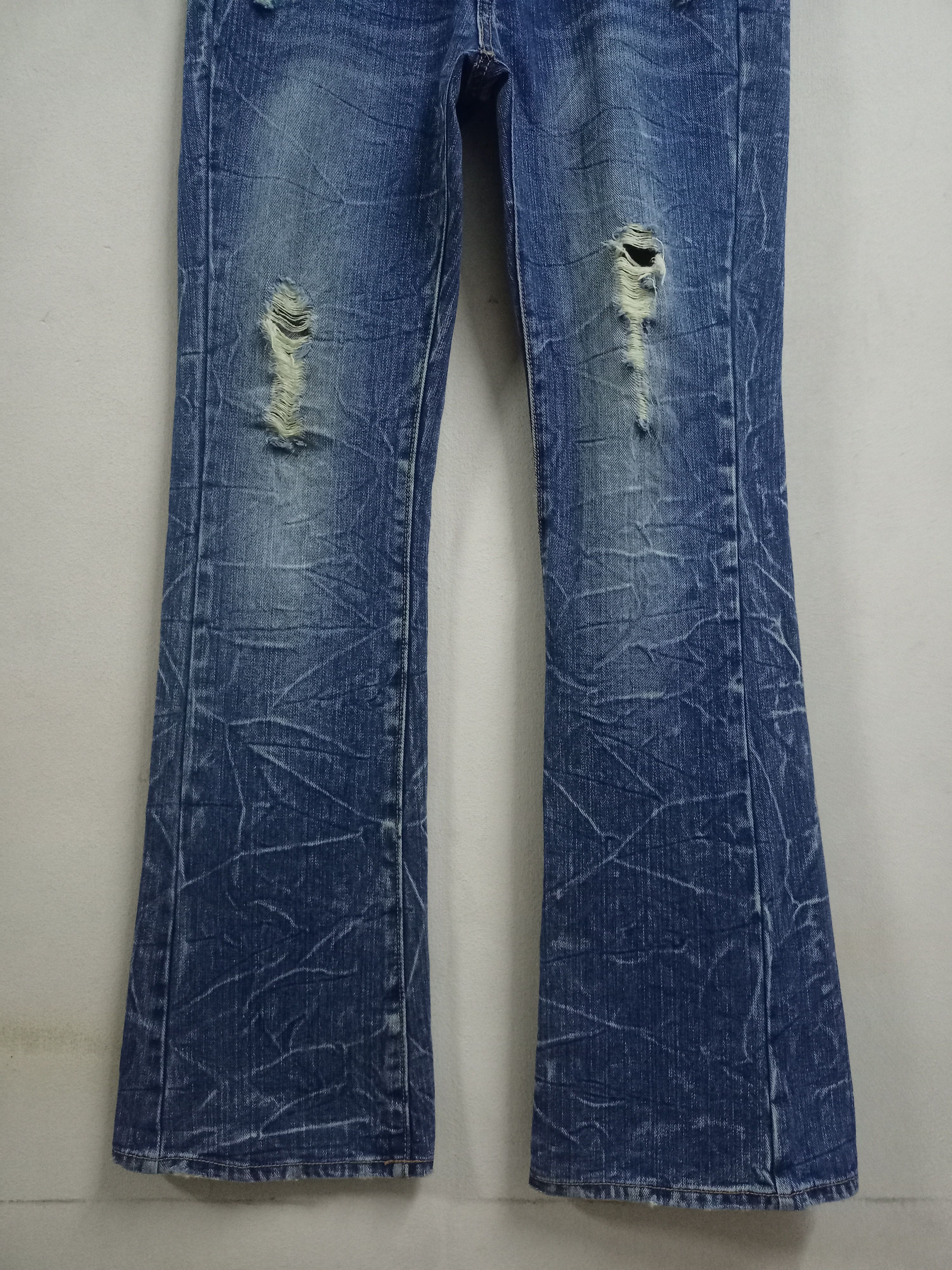 Japanese Brand Vintage Japanese Brand Studded Punk Flare Jeans Size 30" / US 8 / IT 44 - 6 Thumbnail