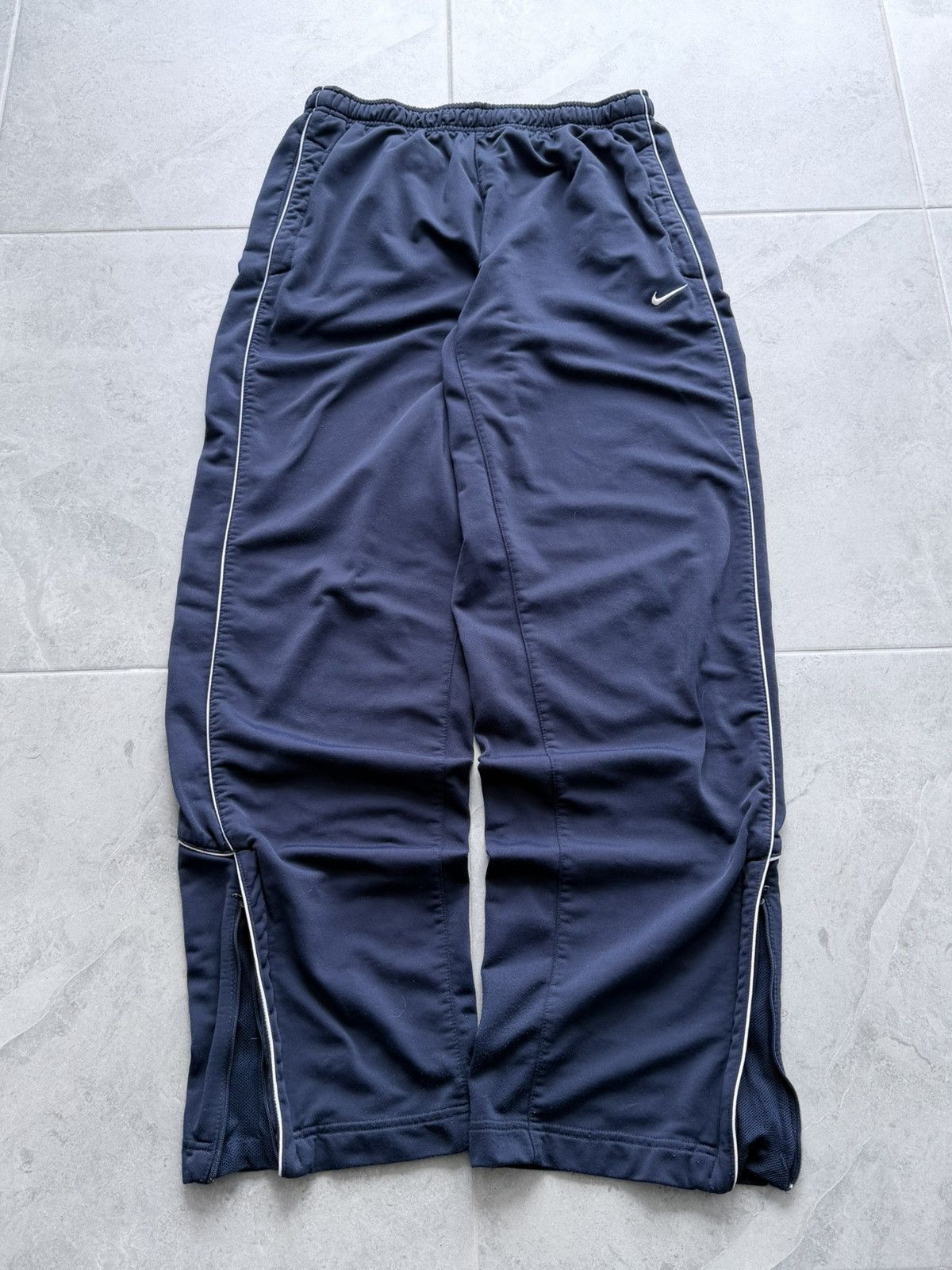 Nike Vintage 00s Nike Baggy Sweatpants Size US 34 / EU 50 - 2 Thumbnail