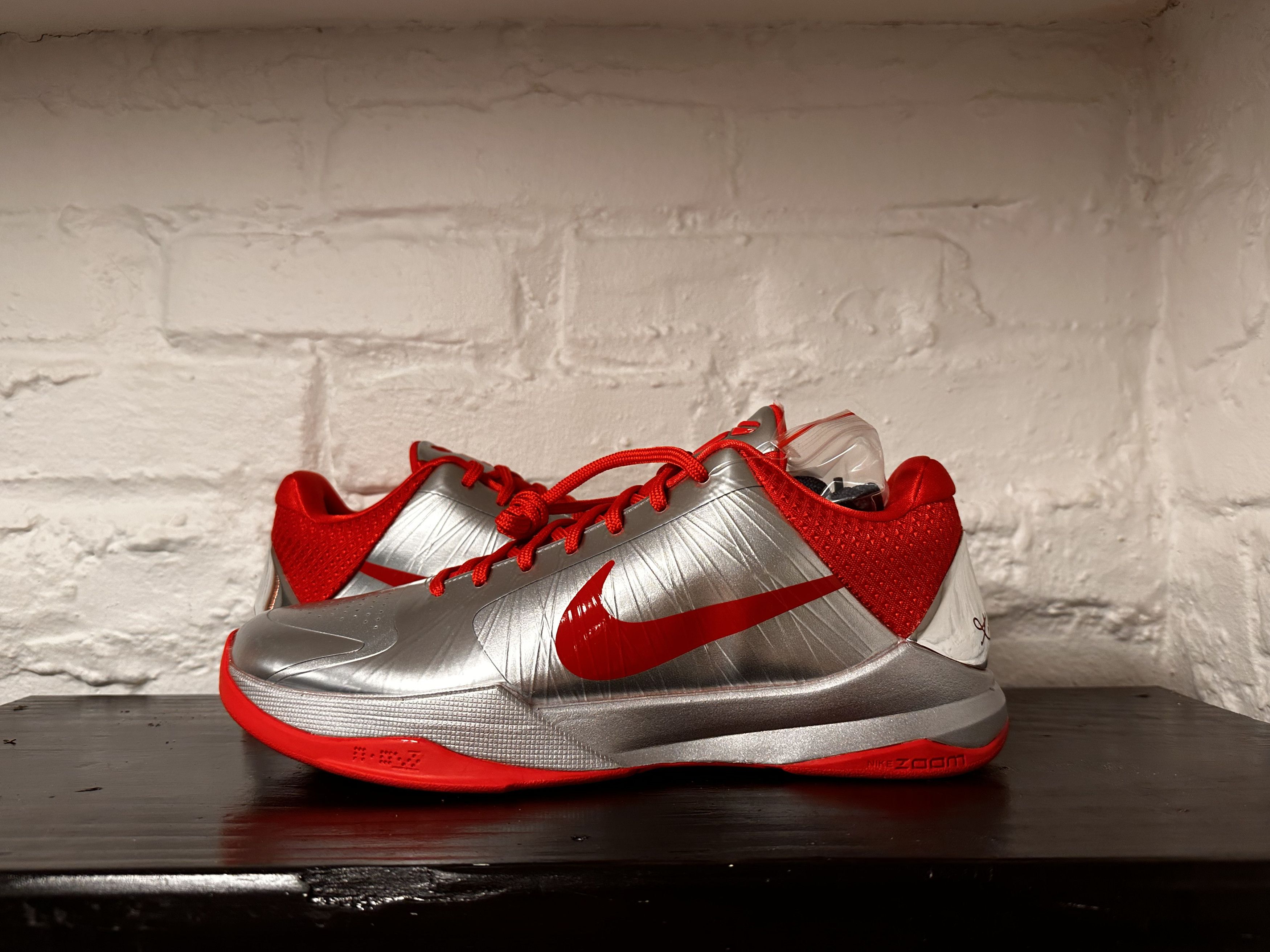 Nike Nike Kobe 5 Protro Caitlin Clark Rookie of the Year Size US 11 / EU 44 - 1 Thumbnail